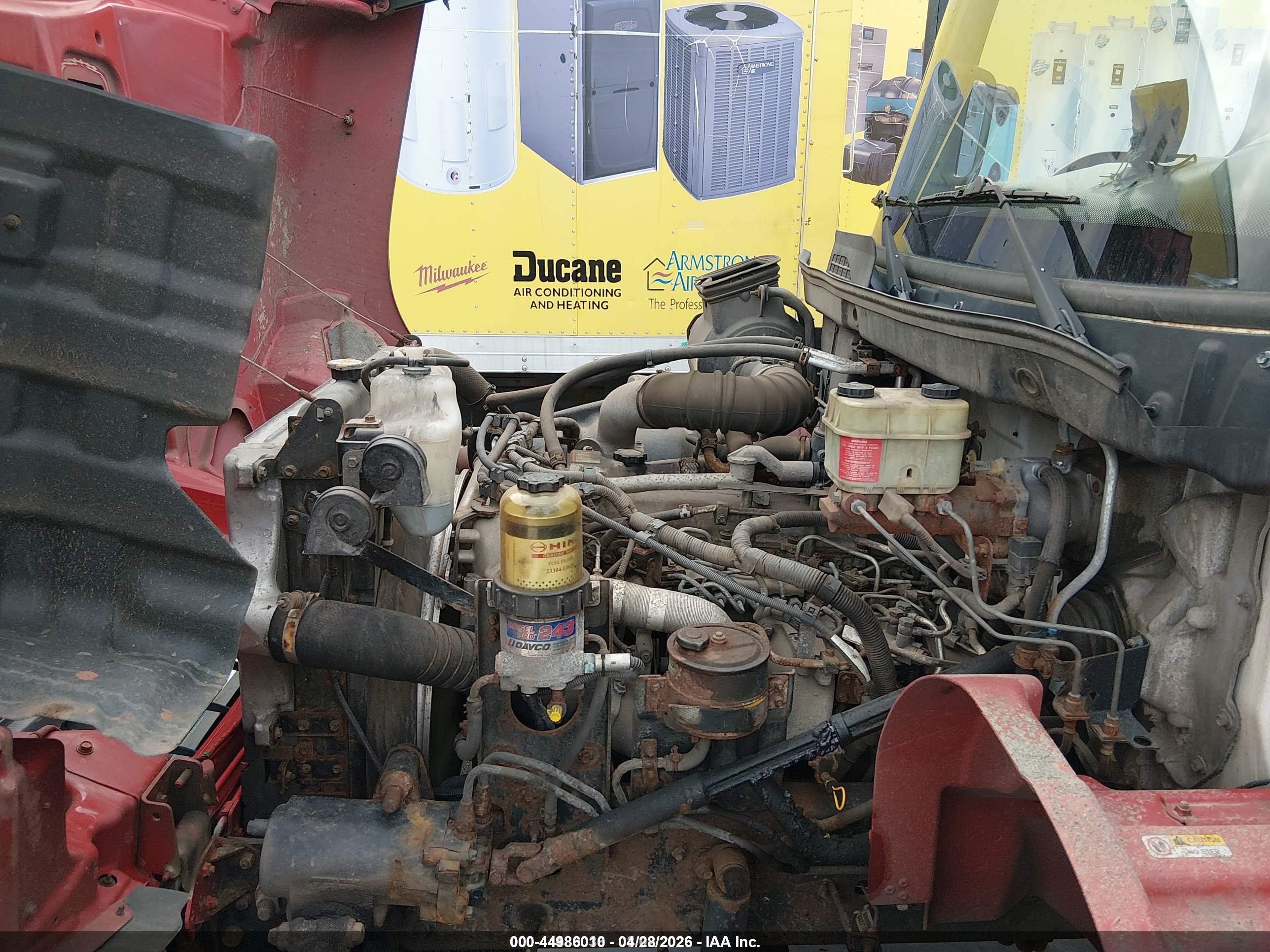 HINO 258/268 image 10