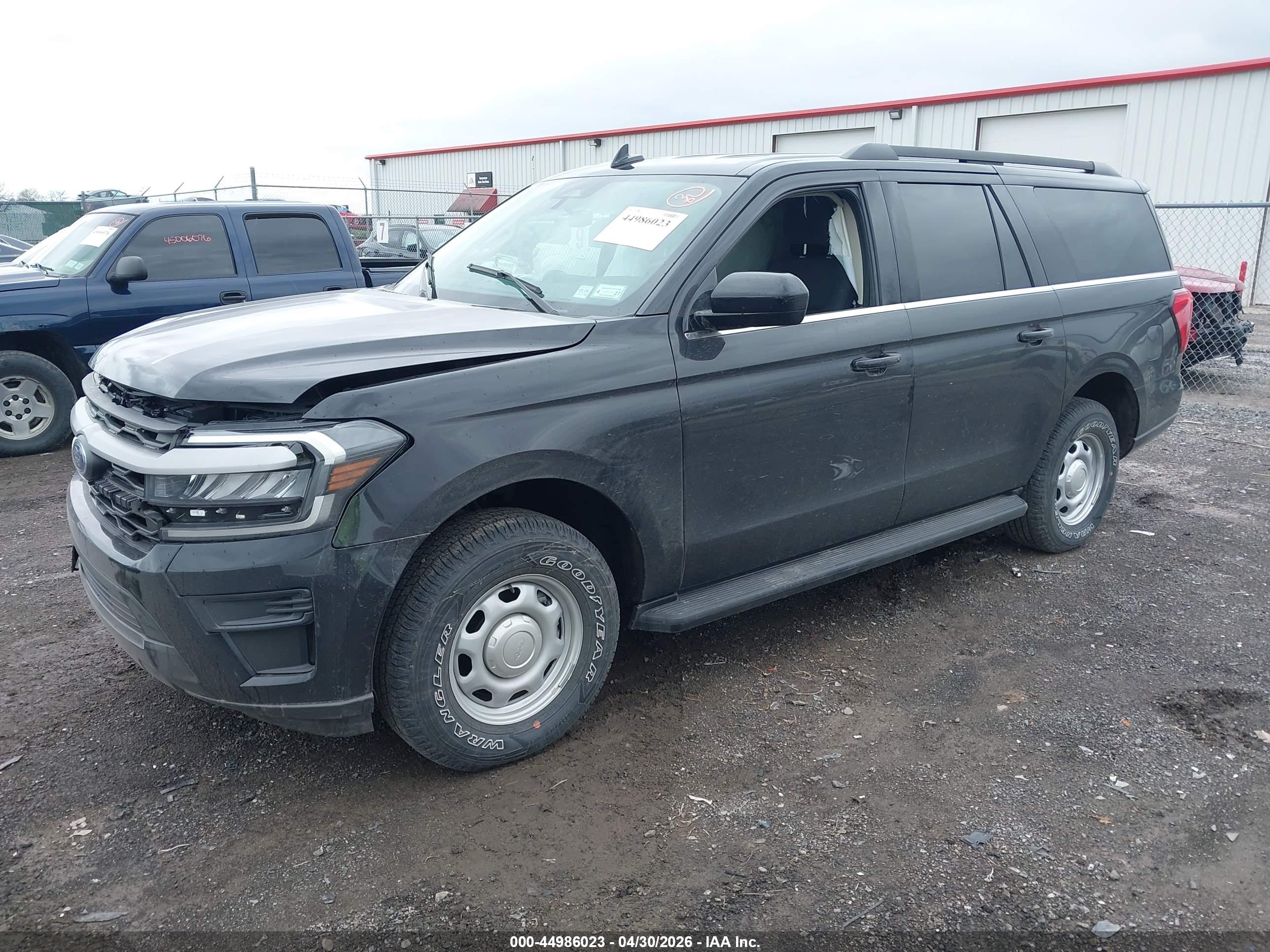 FORD EXPEDITION image 2