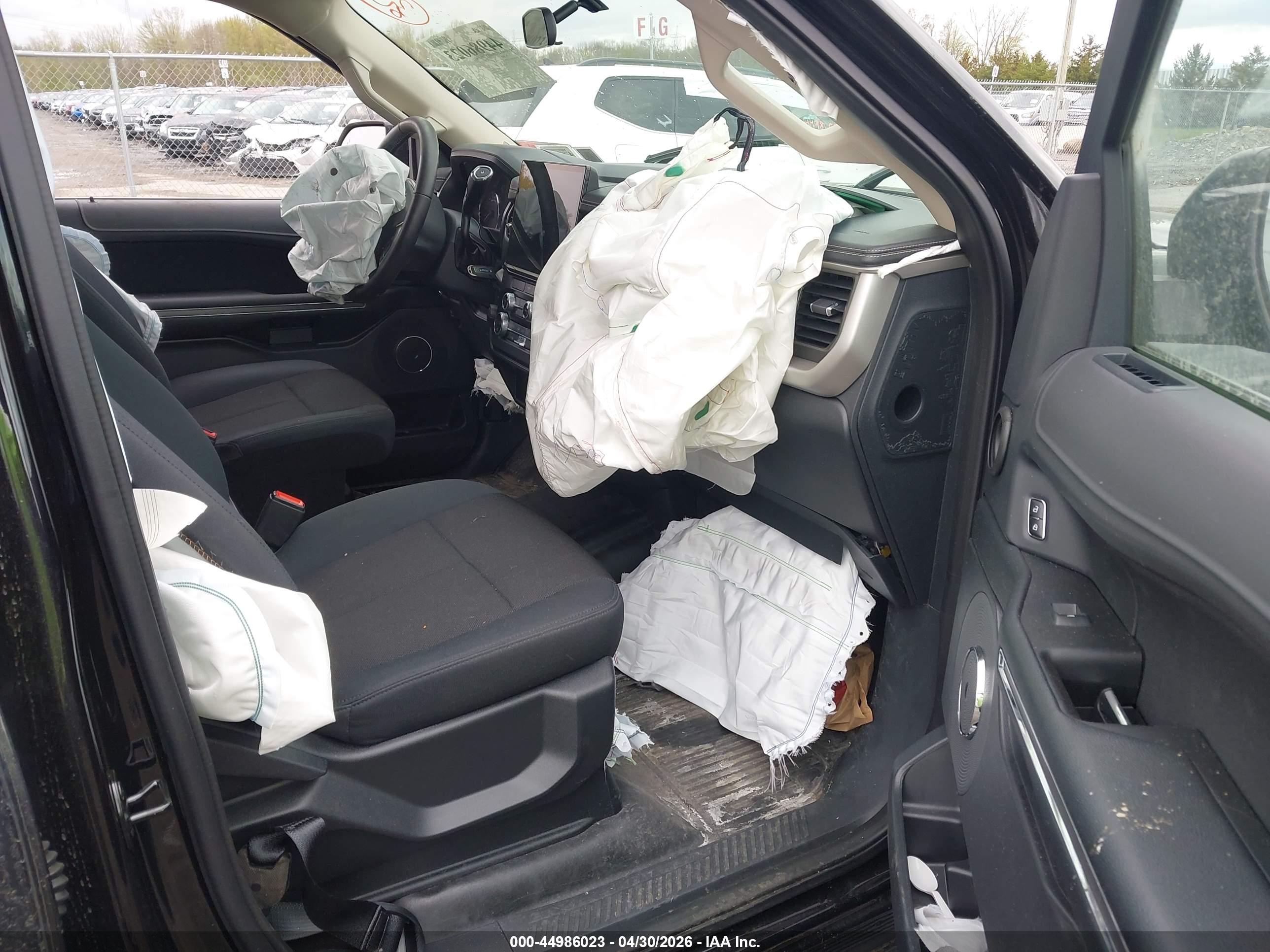 FORD EXPEDITION image 5