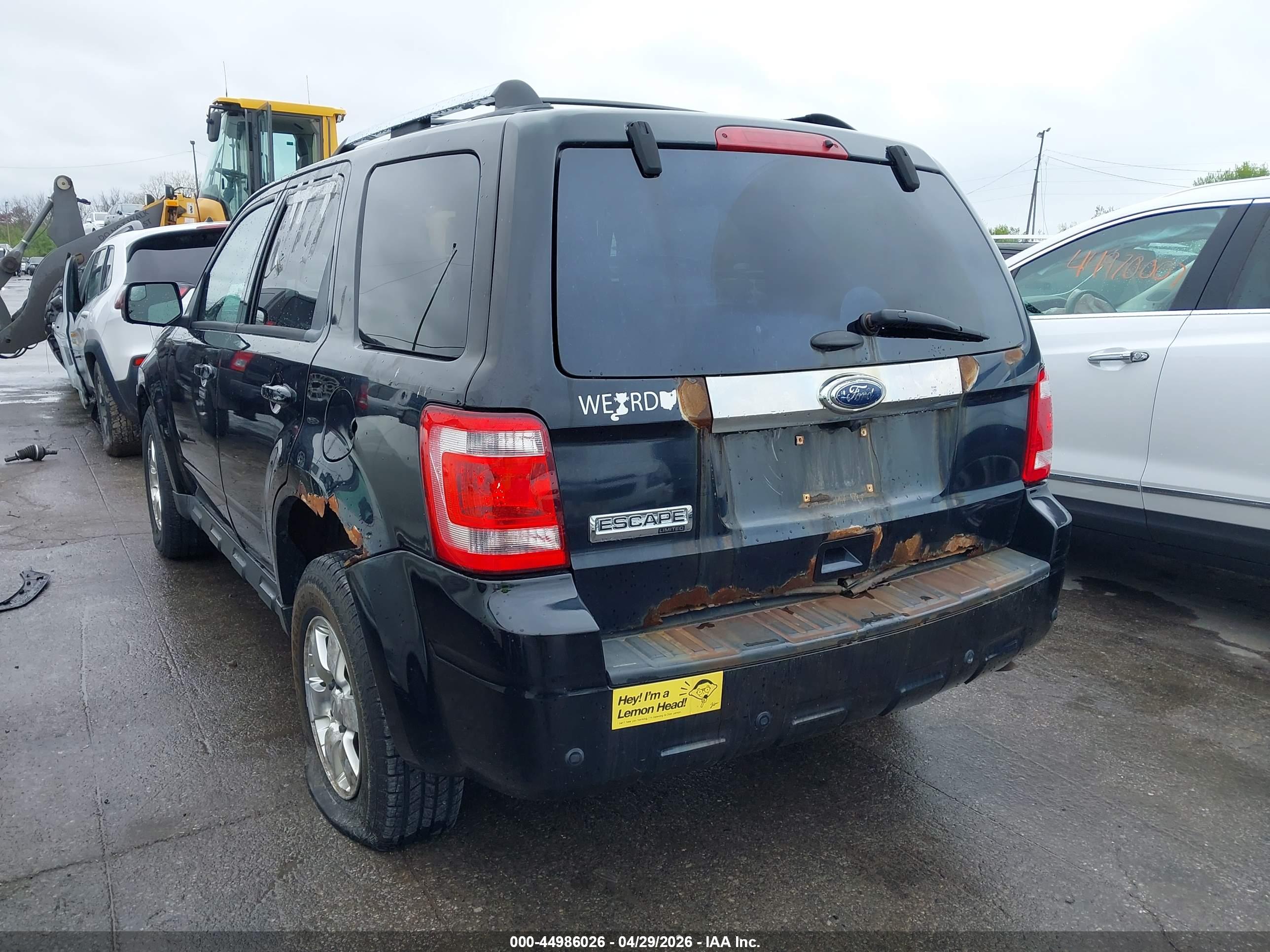 FORD ESCAPE image 3