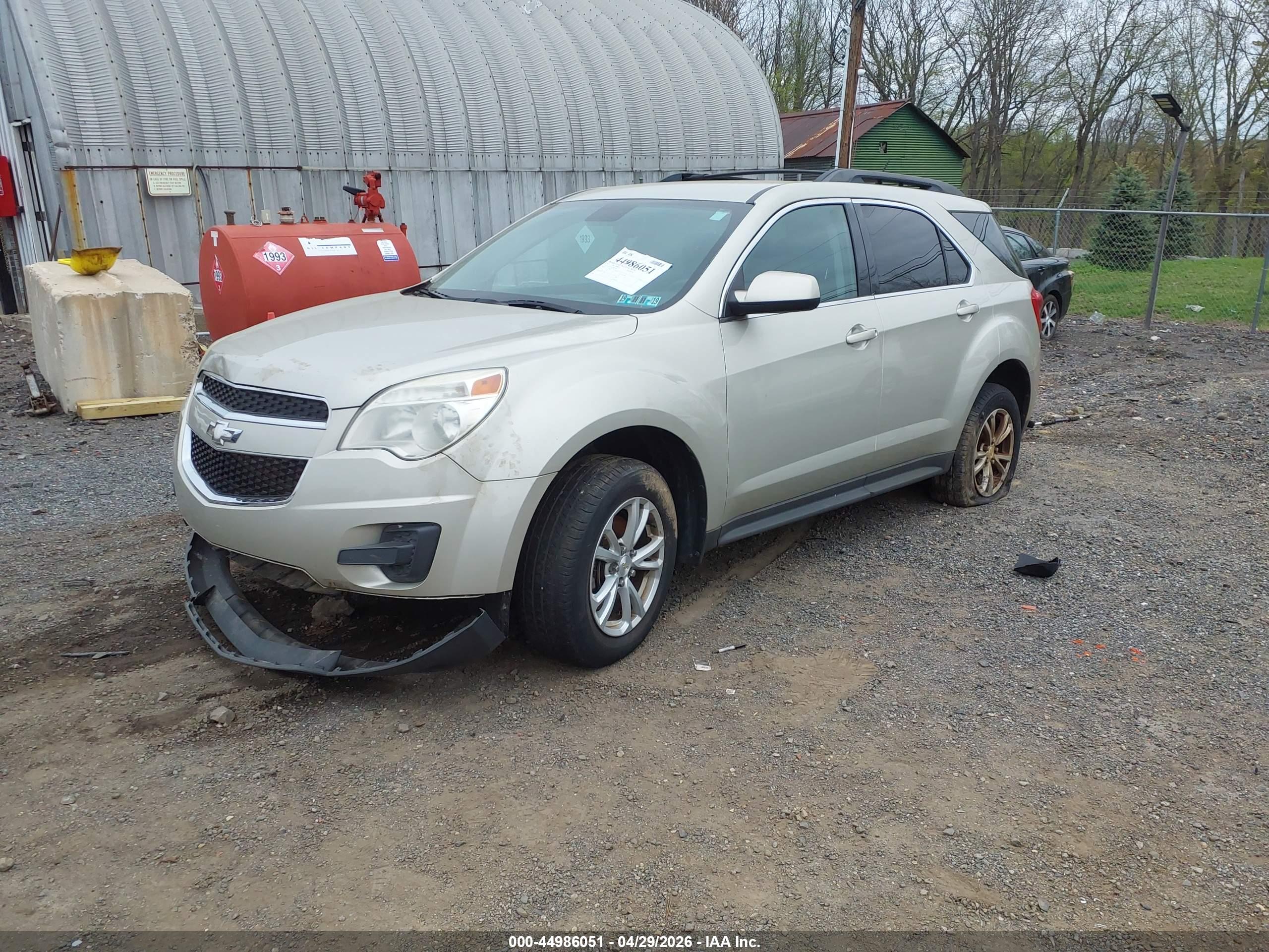 CHEVROLET EQUINOX image 2