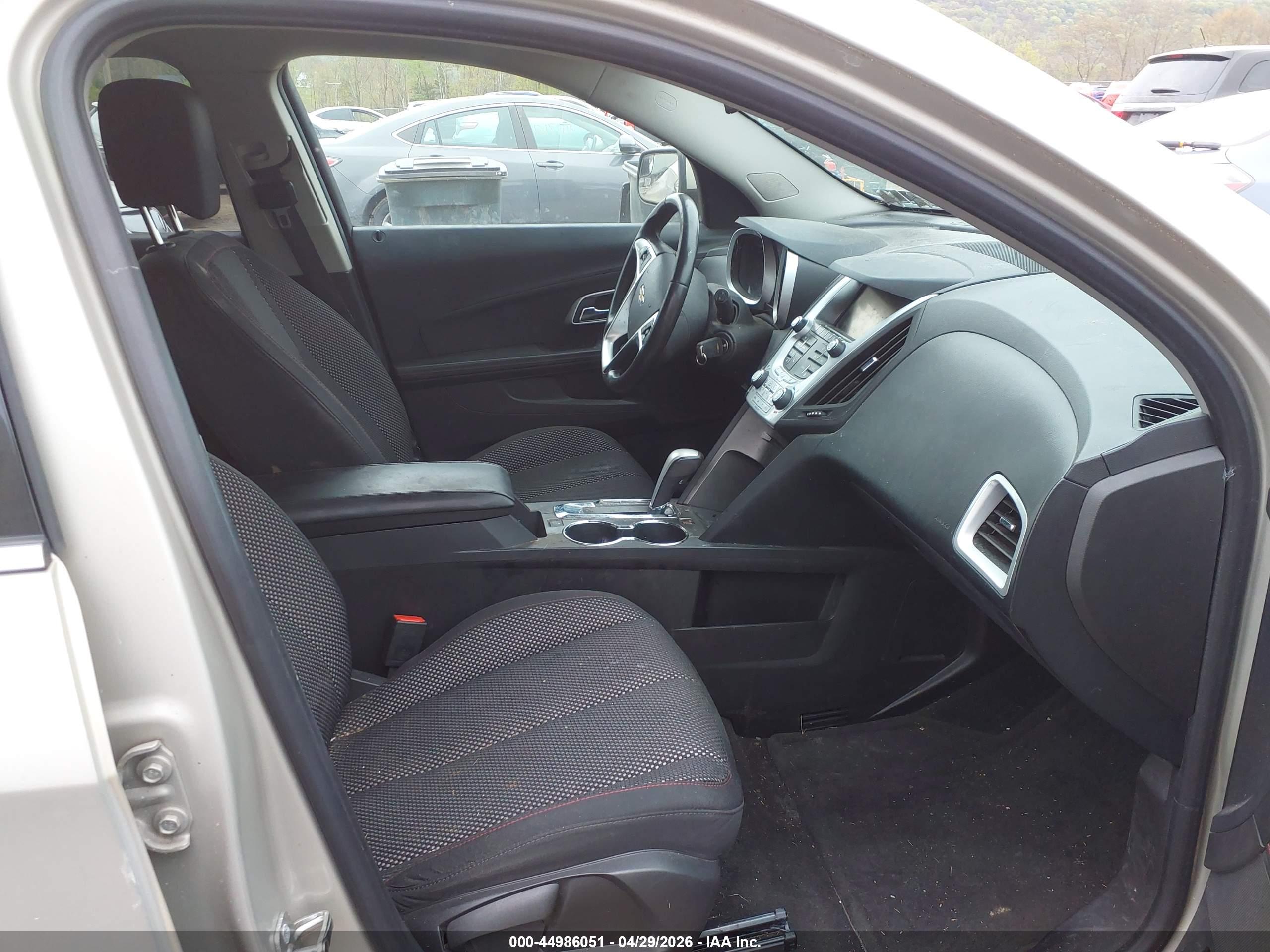 CHEVROLET EQUINOX image 5