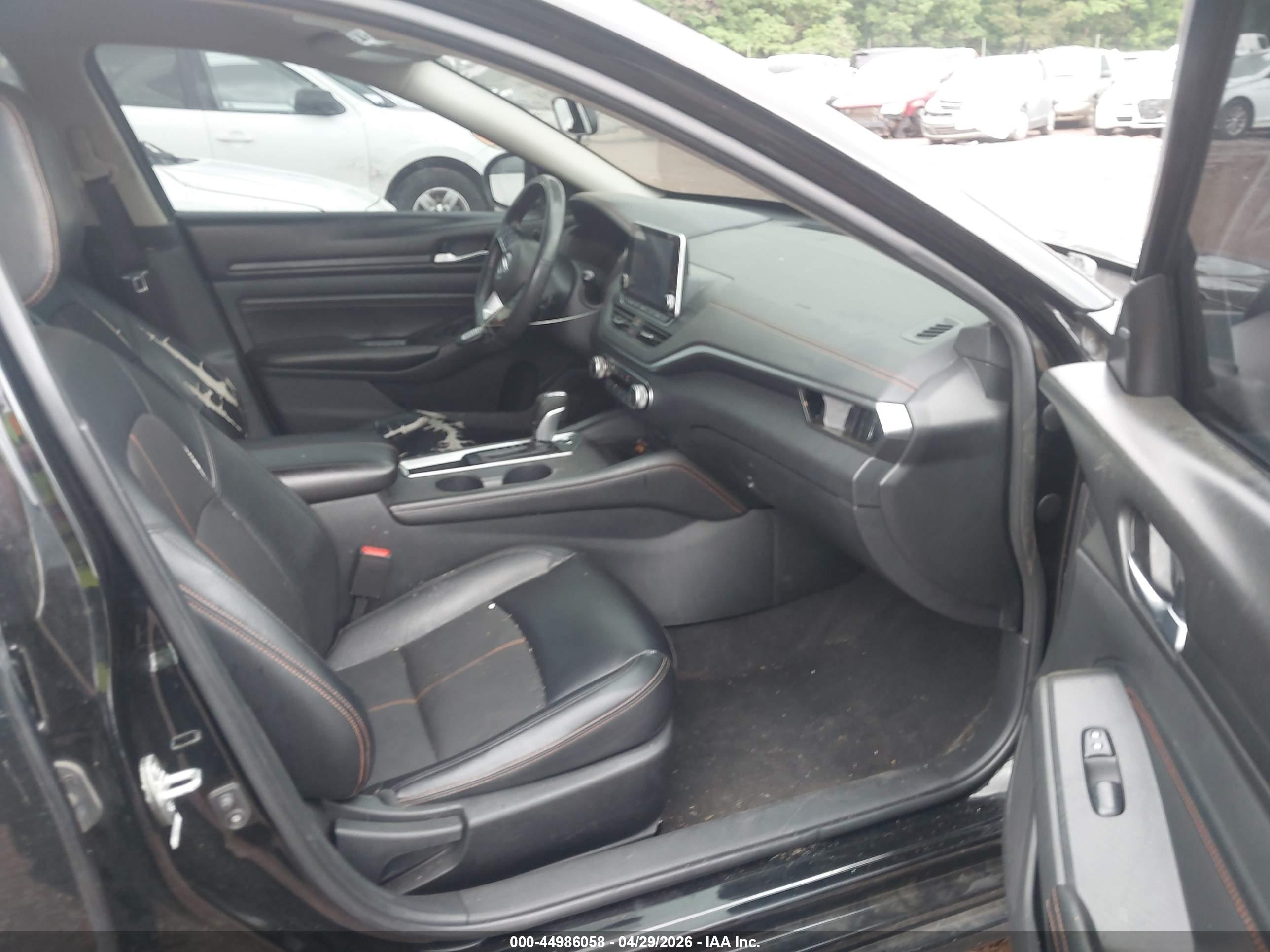 NISSAN ALTIMA image 5