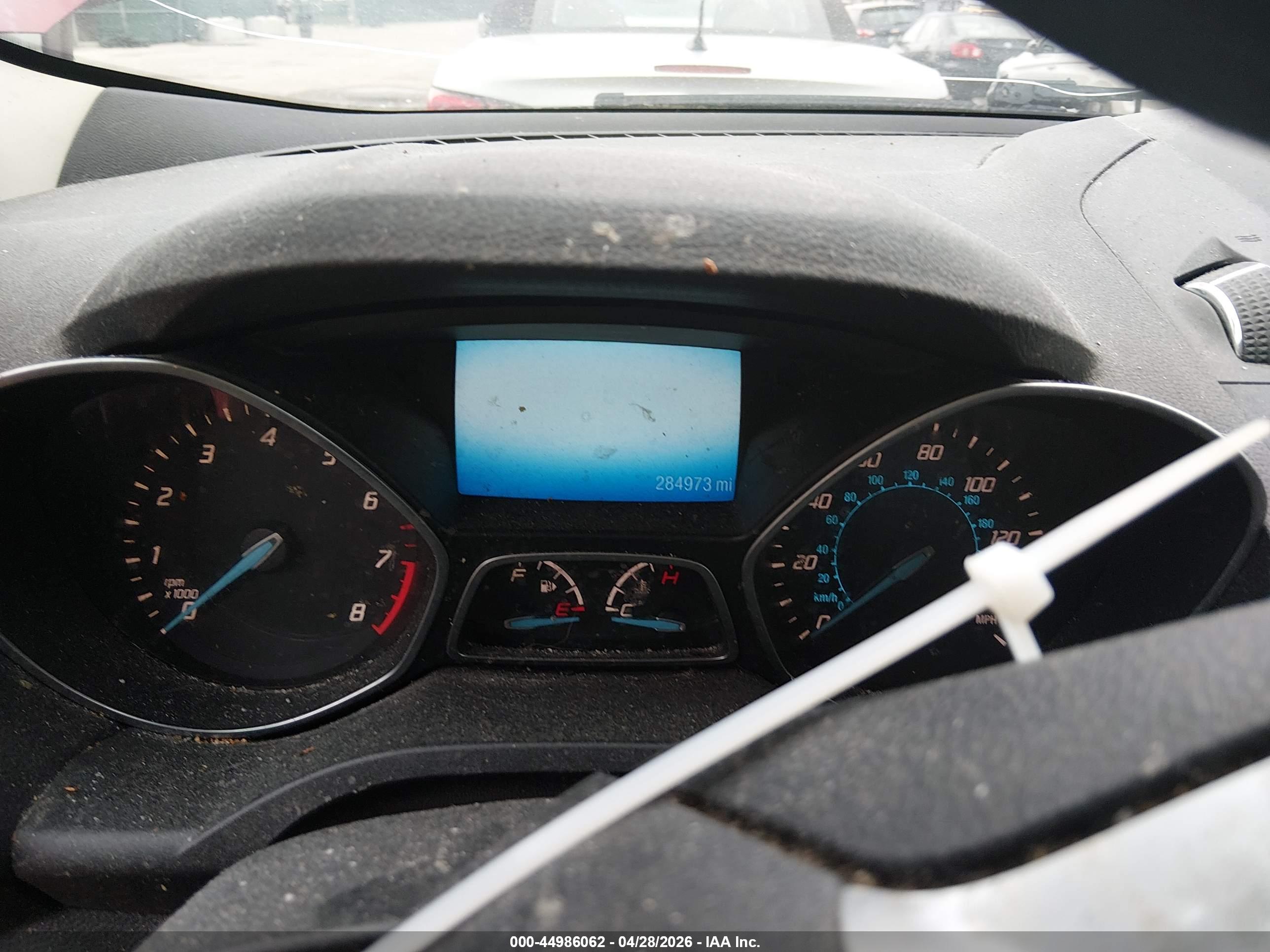 FORD ESCAPE image 7