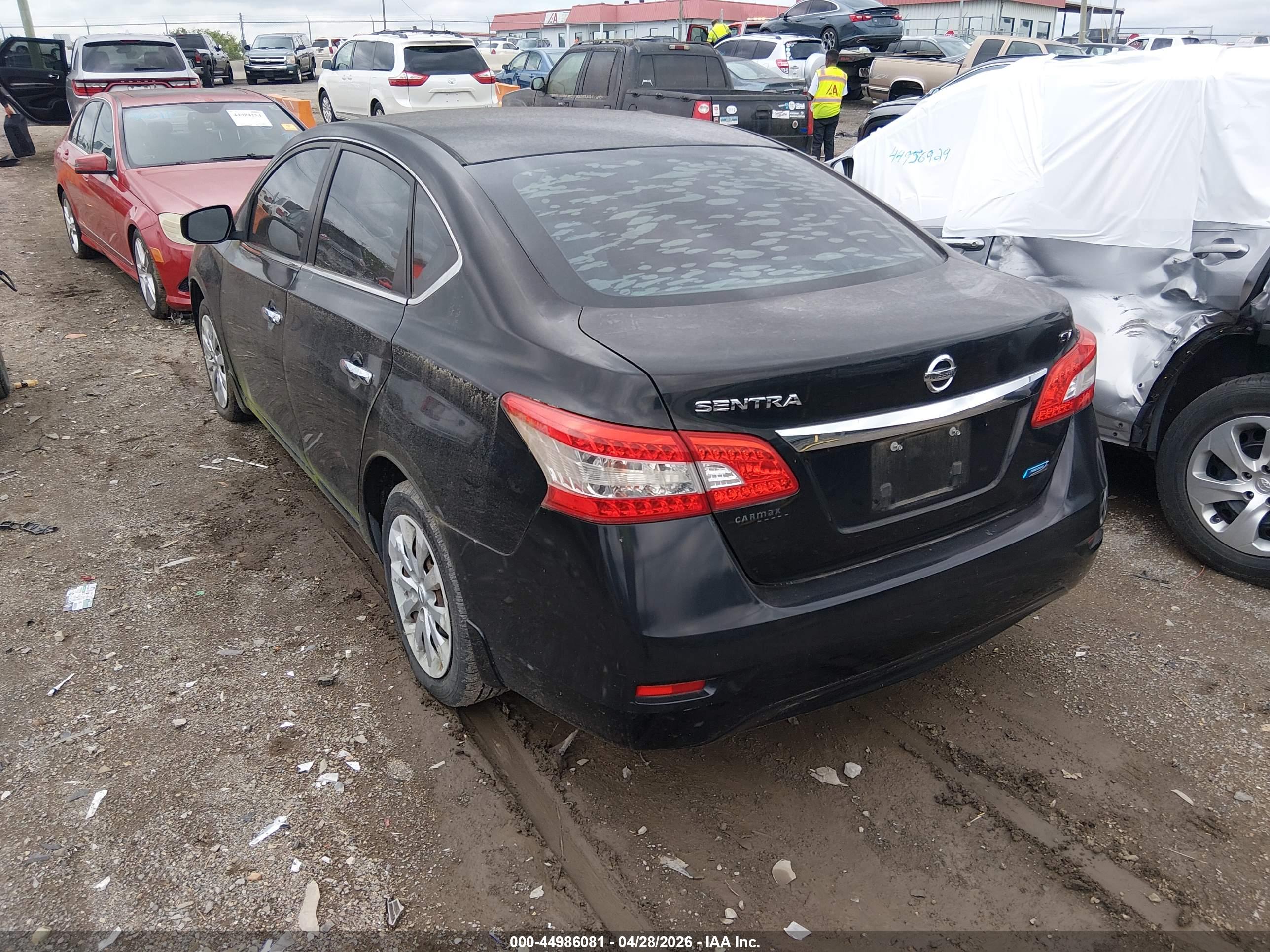 NISSAN SENTRA image 3
