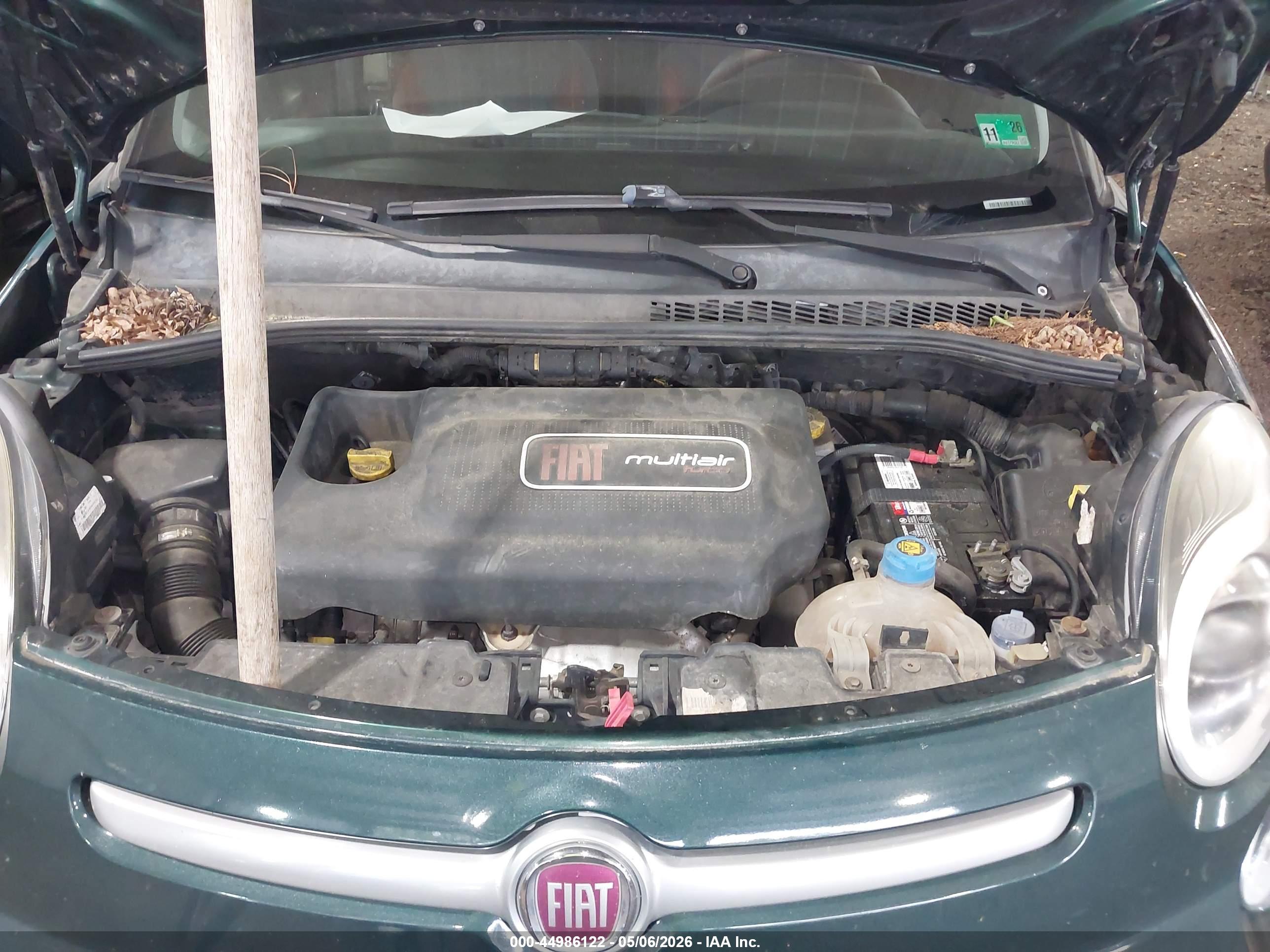 FIAT 500L image 10