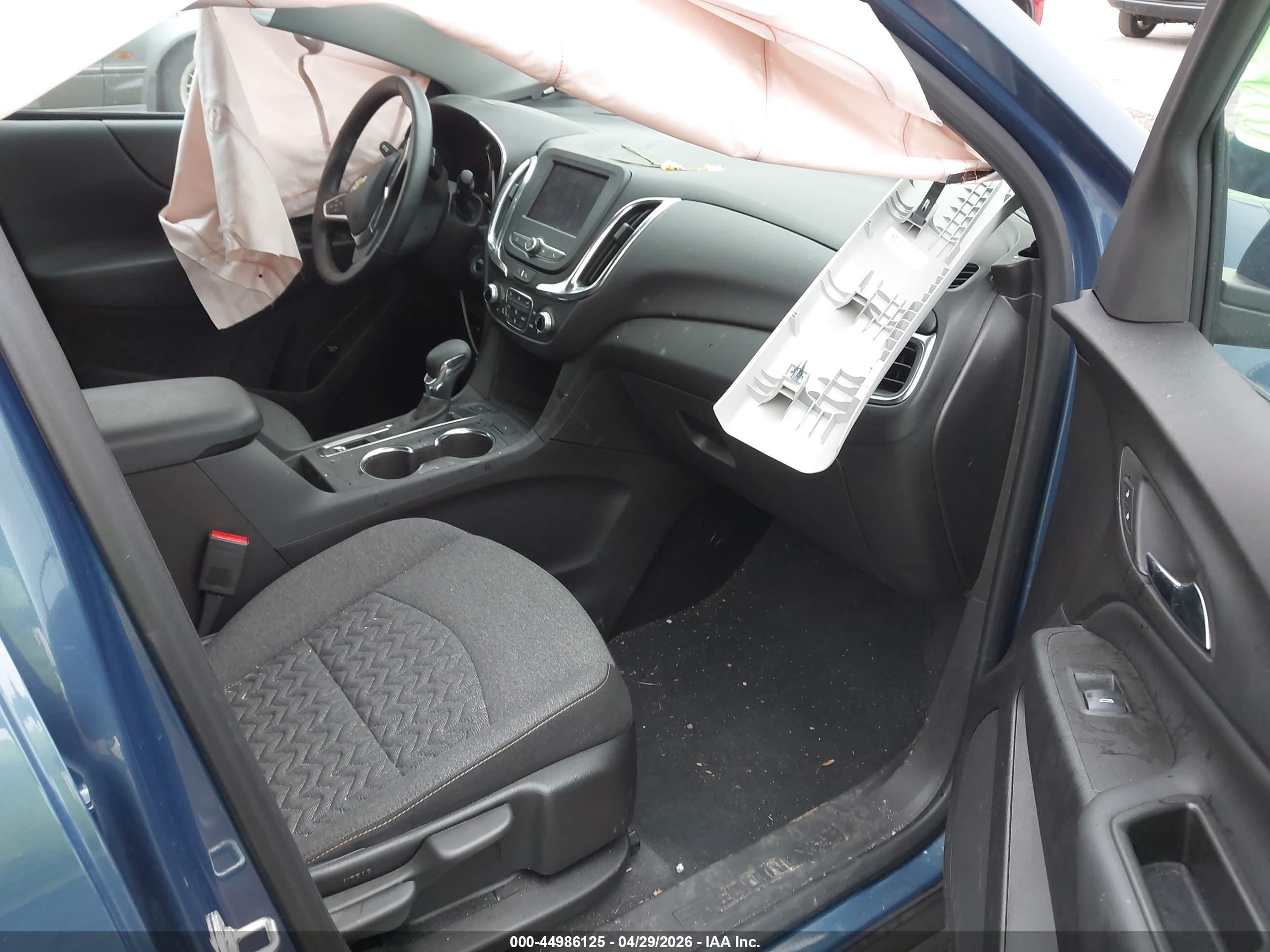 CHEVROLET EQUINOX image 5