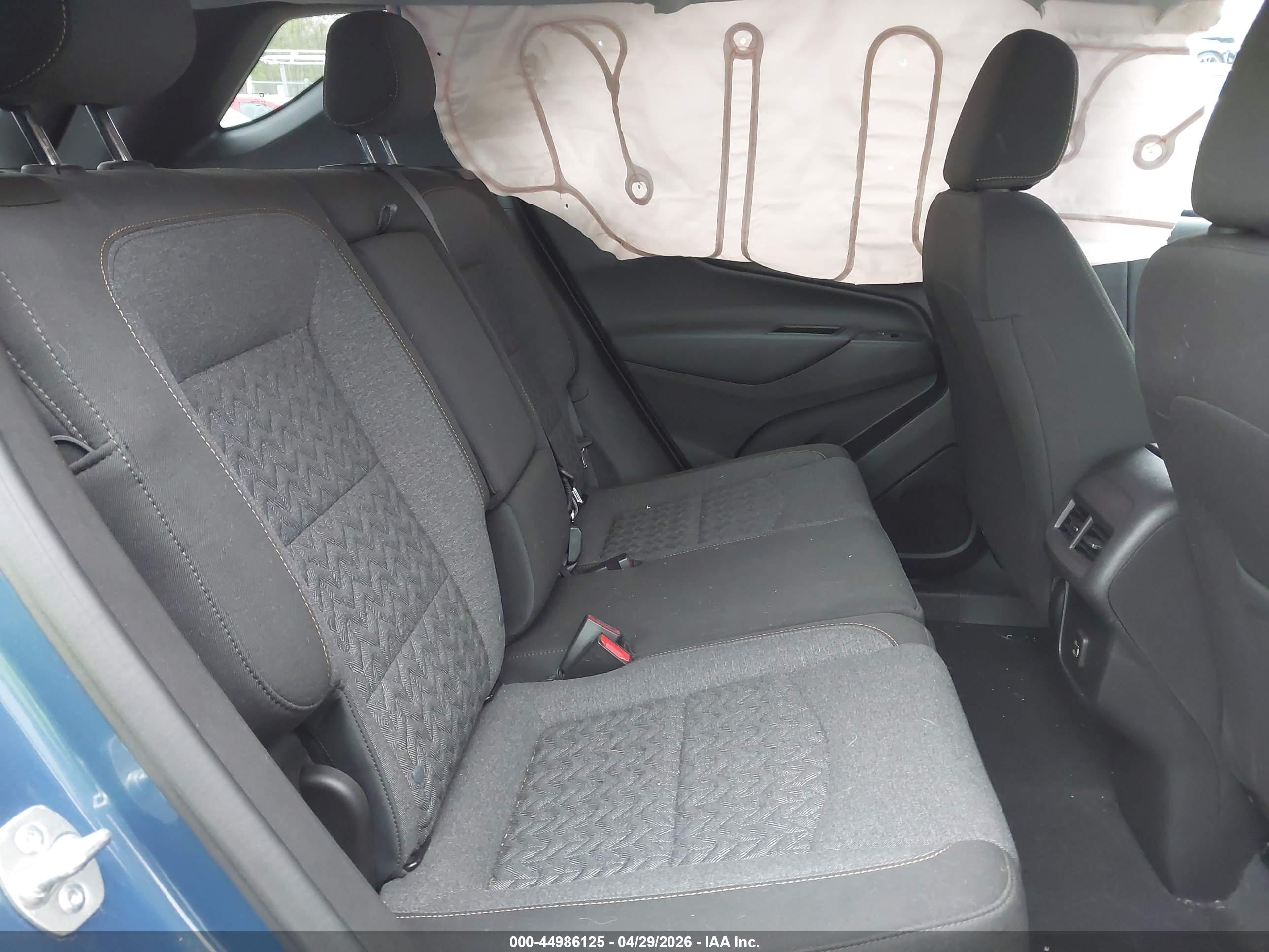CHEVROLET EQUINOX image 8