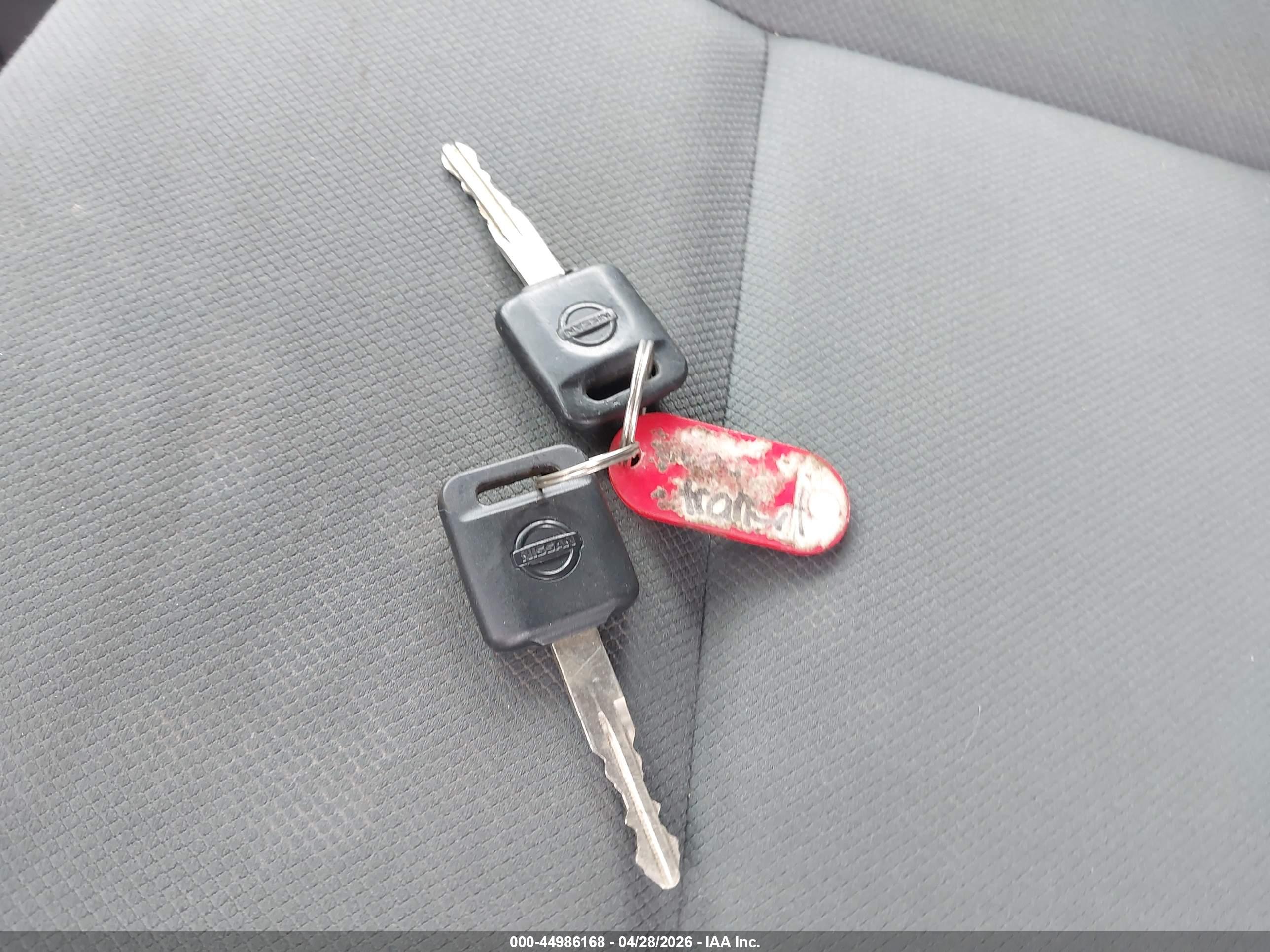 NISSAN NV200 image 11