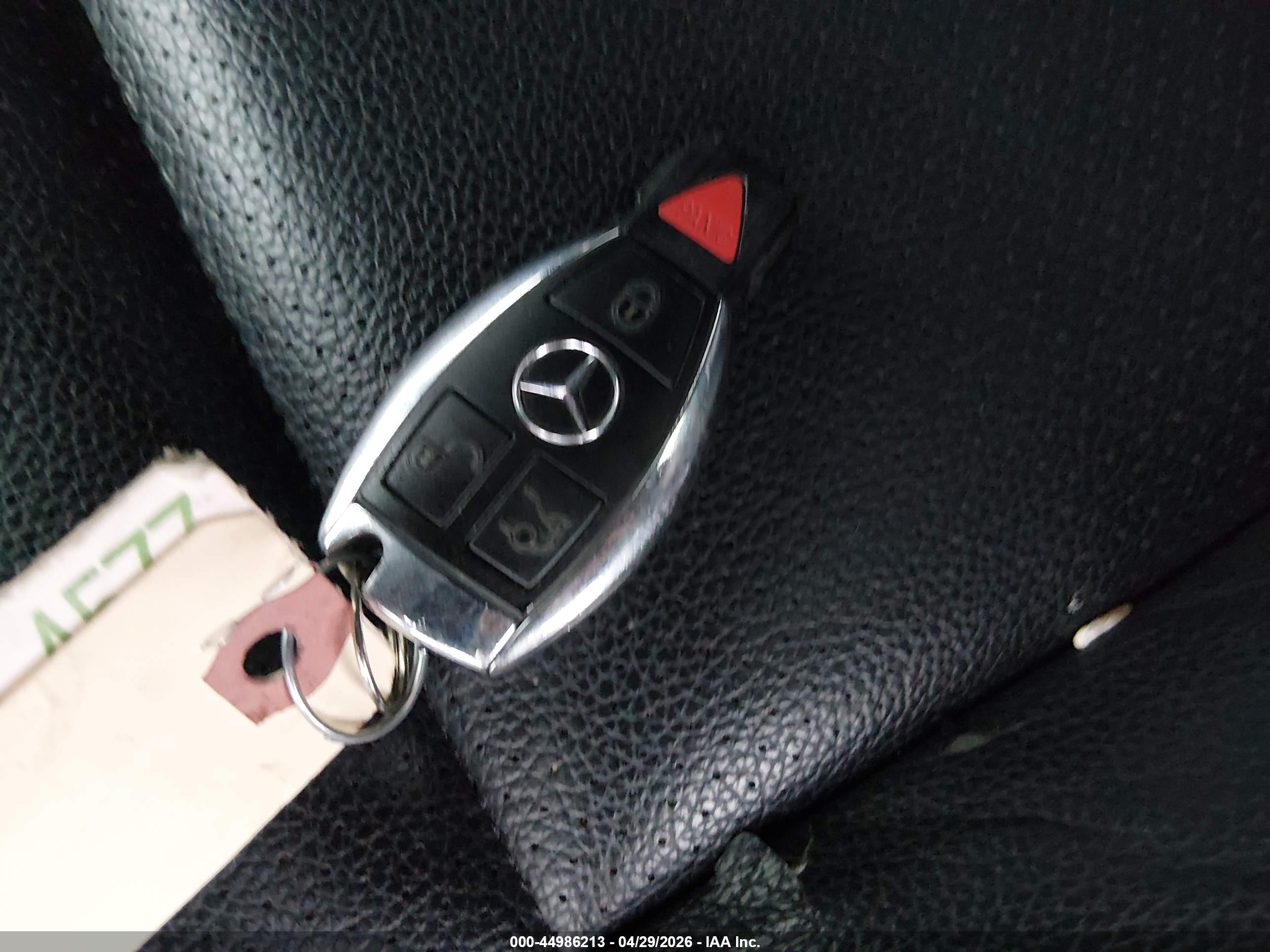 MERCEDES-BENZ C image 11