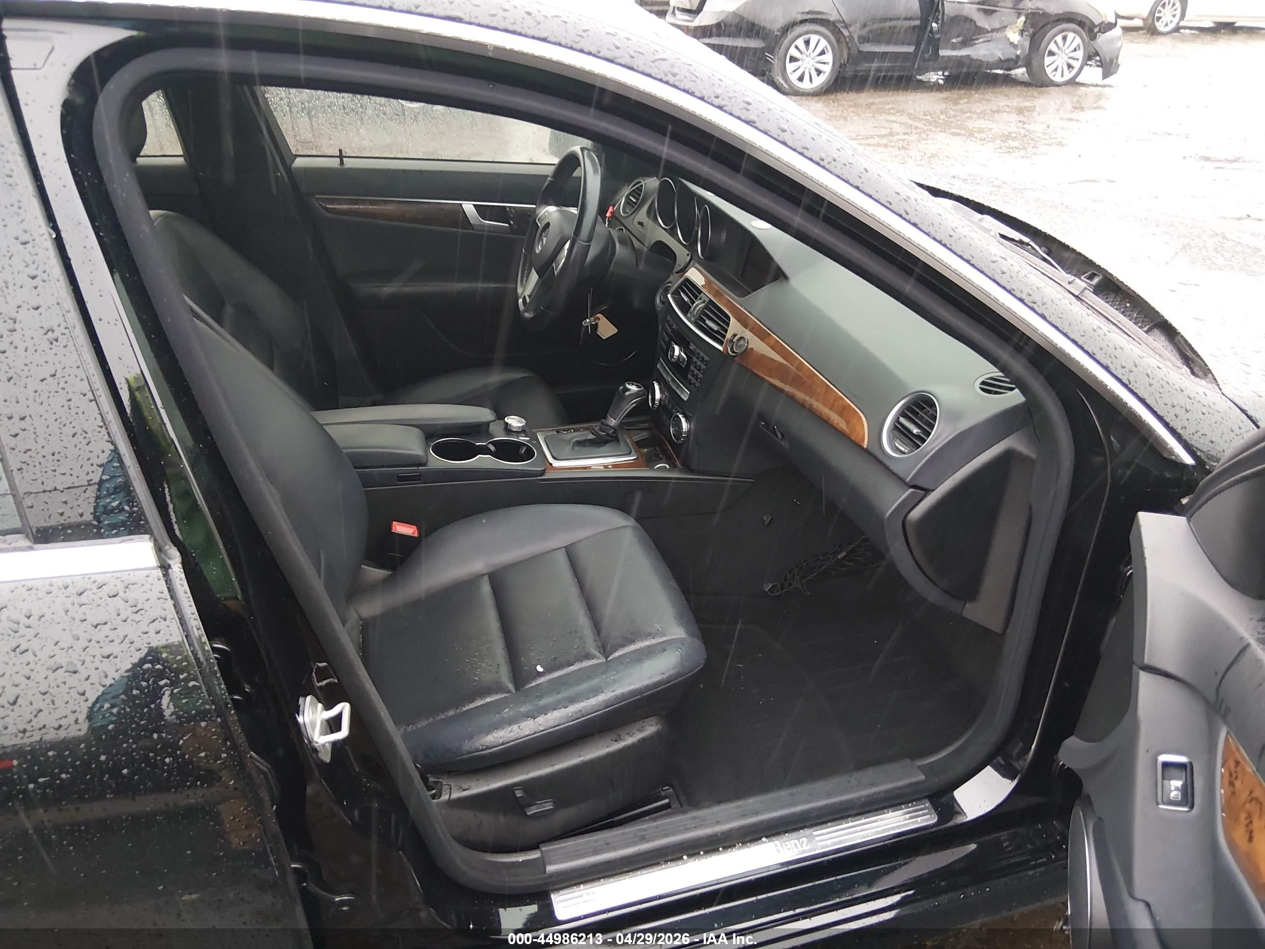 MERCEDES-BENZ C image 5