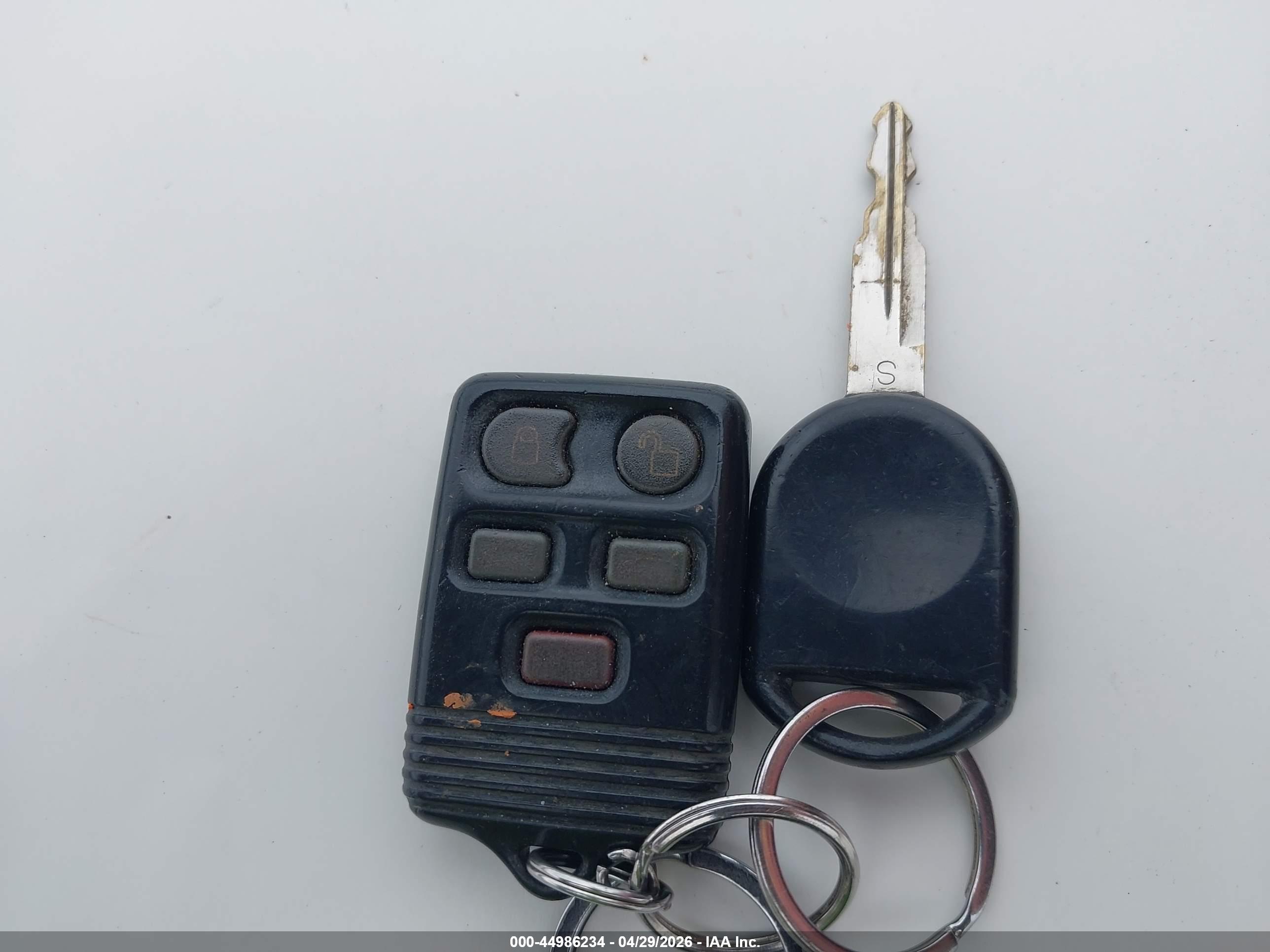 FORD EXPEDITION image 11