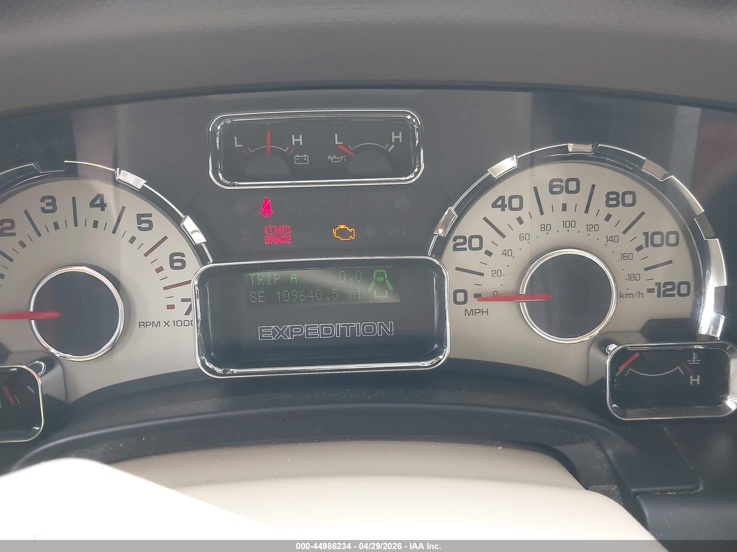 FORD EXPEDITION image 7