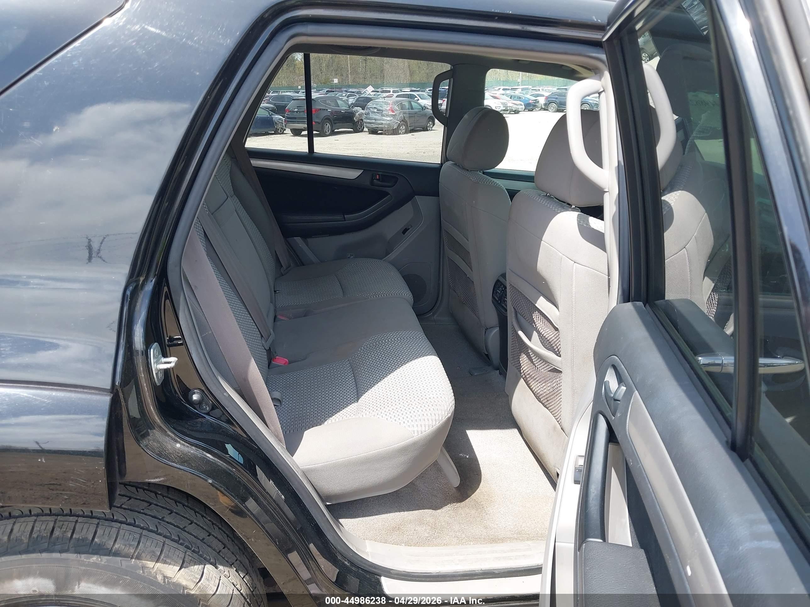 TOYOTA 4RUNNER image 8