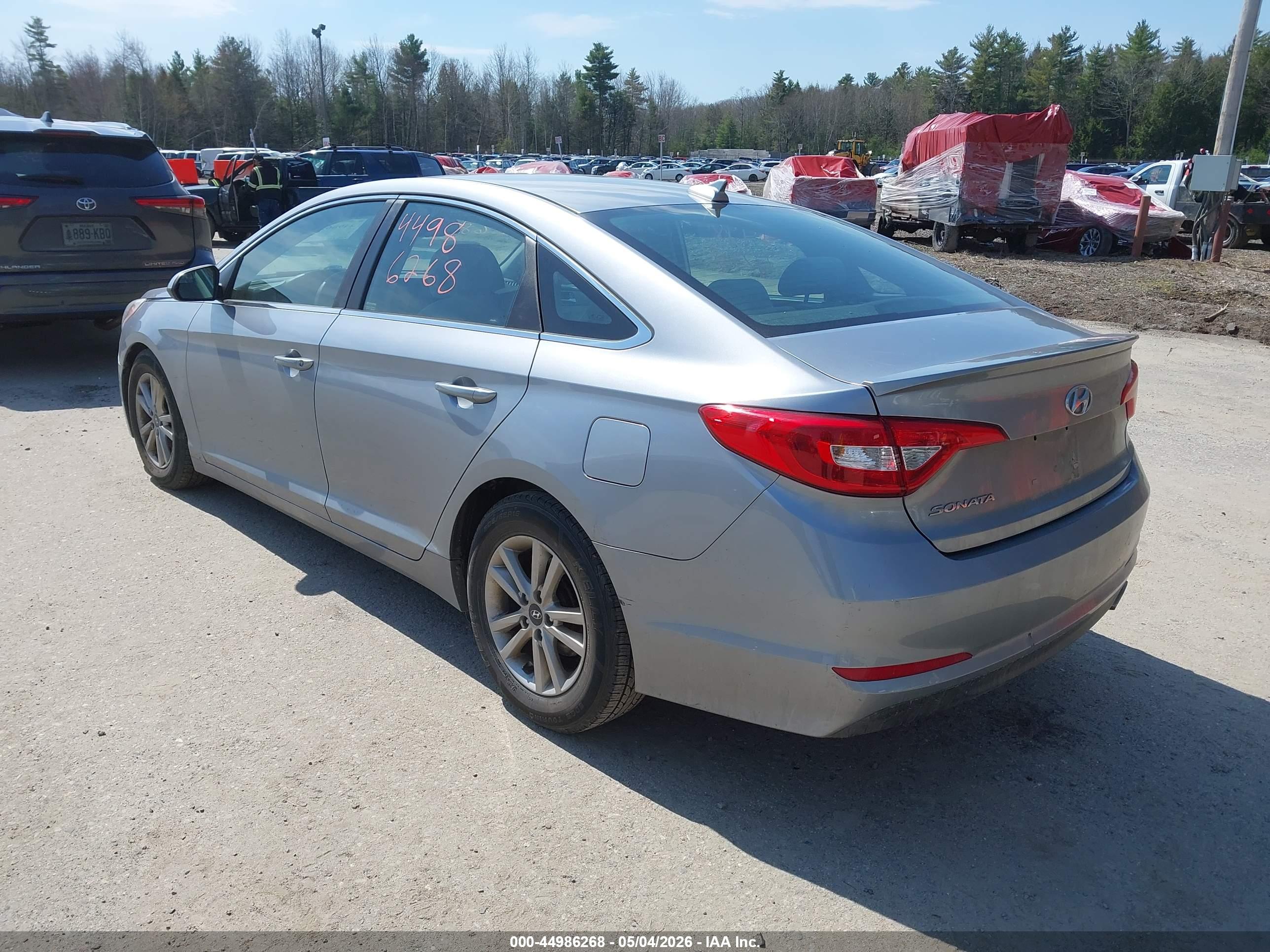 HYUNDAI SONATA image 3