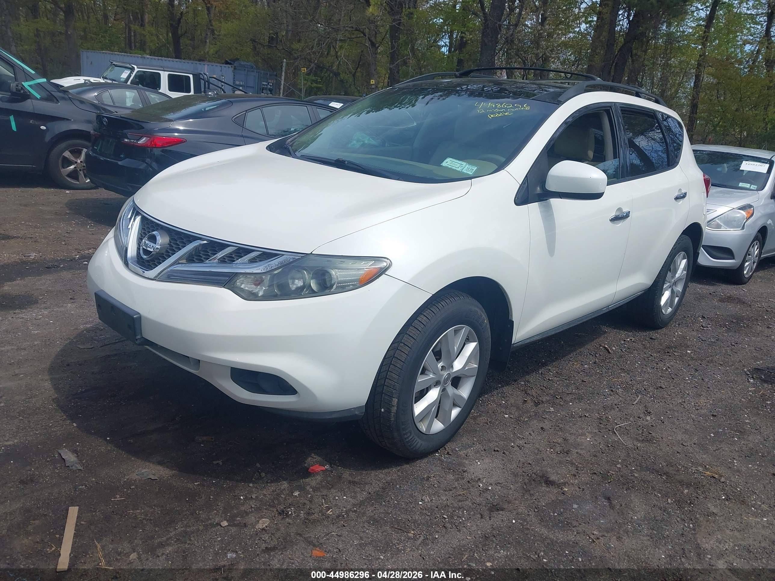 NISSAN MURANO image 2