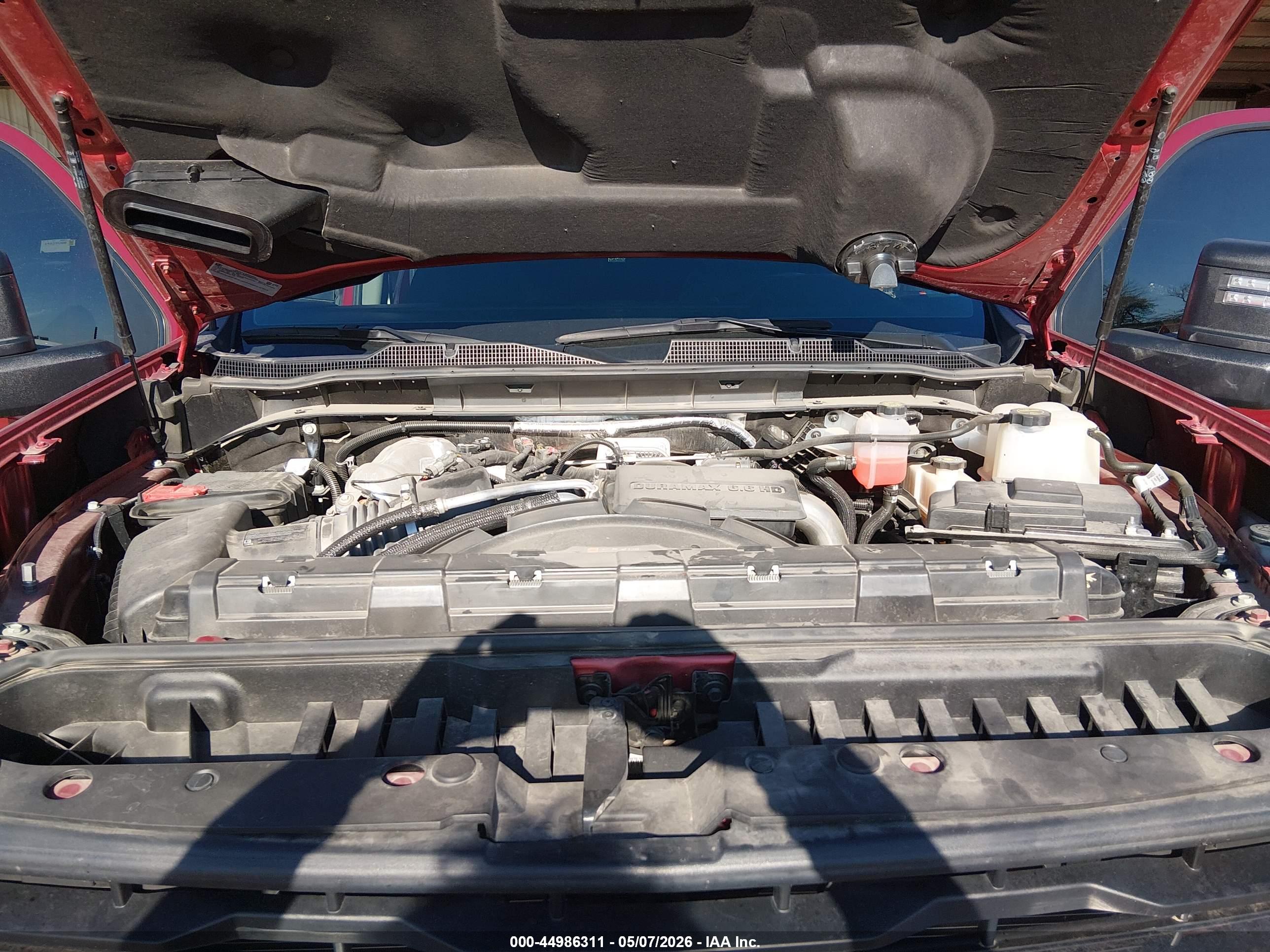 CHEVROLET SILVERADO image 10
