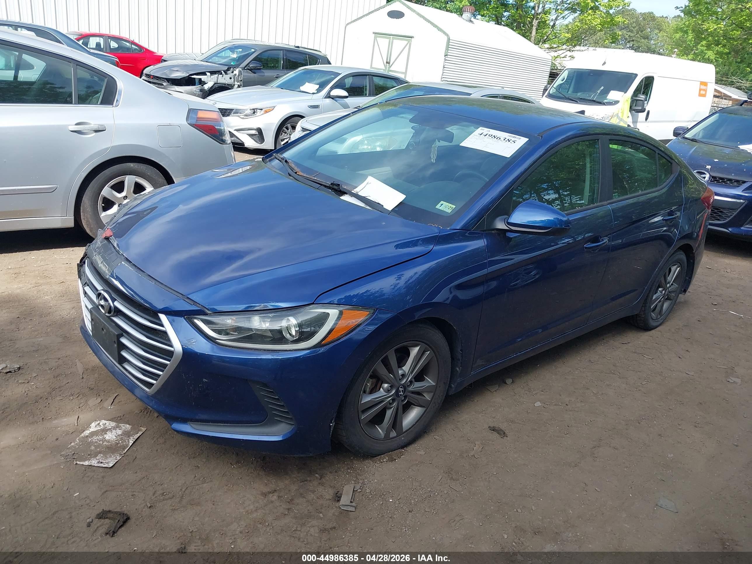 HYUNDAI ELANTRA image 2