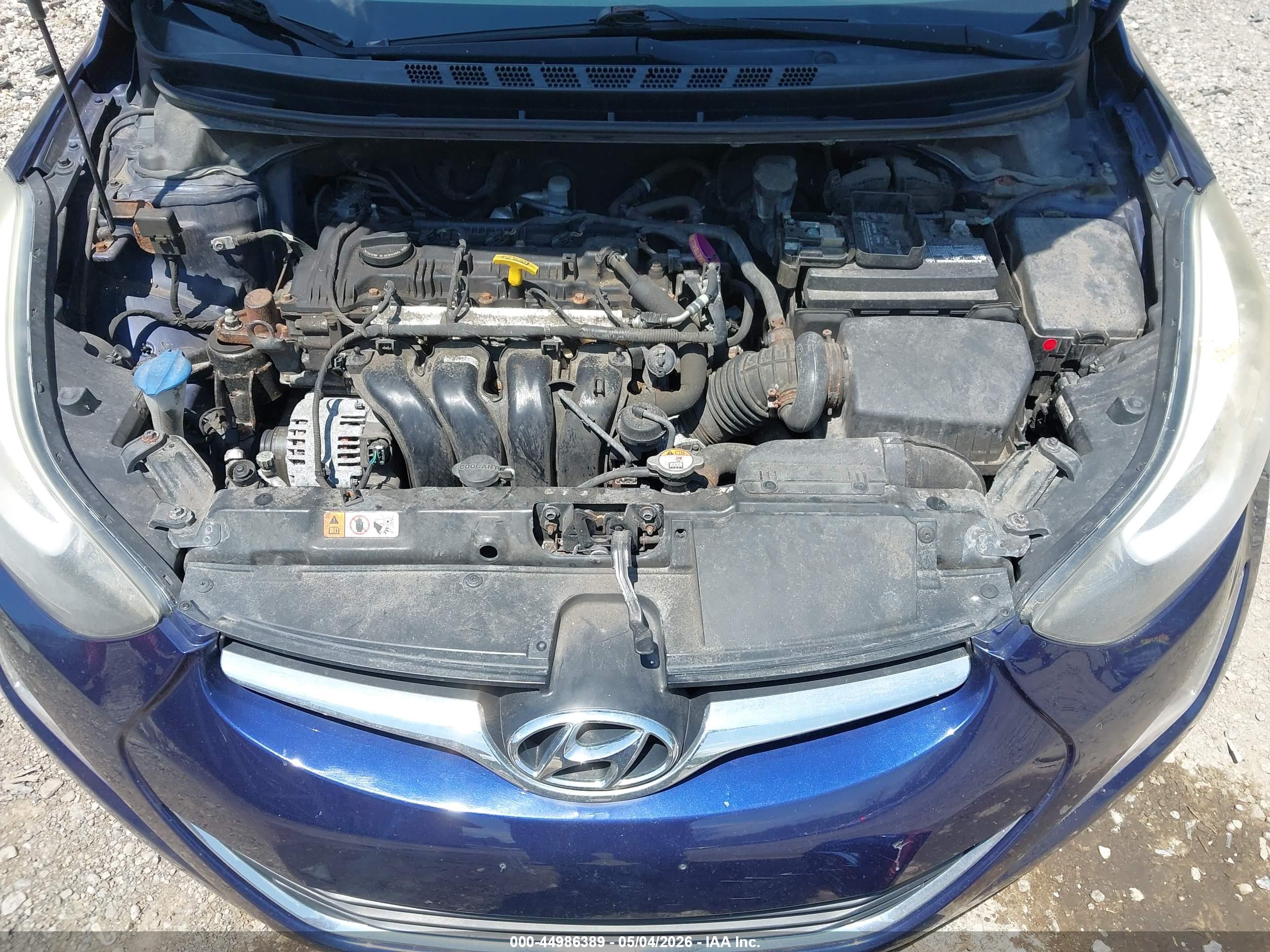 HYUNDAI ELANTRA image 10