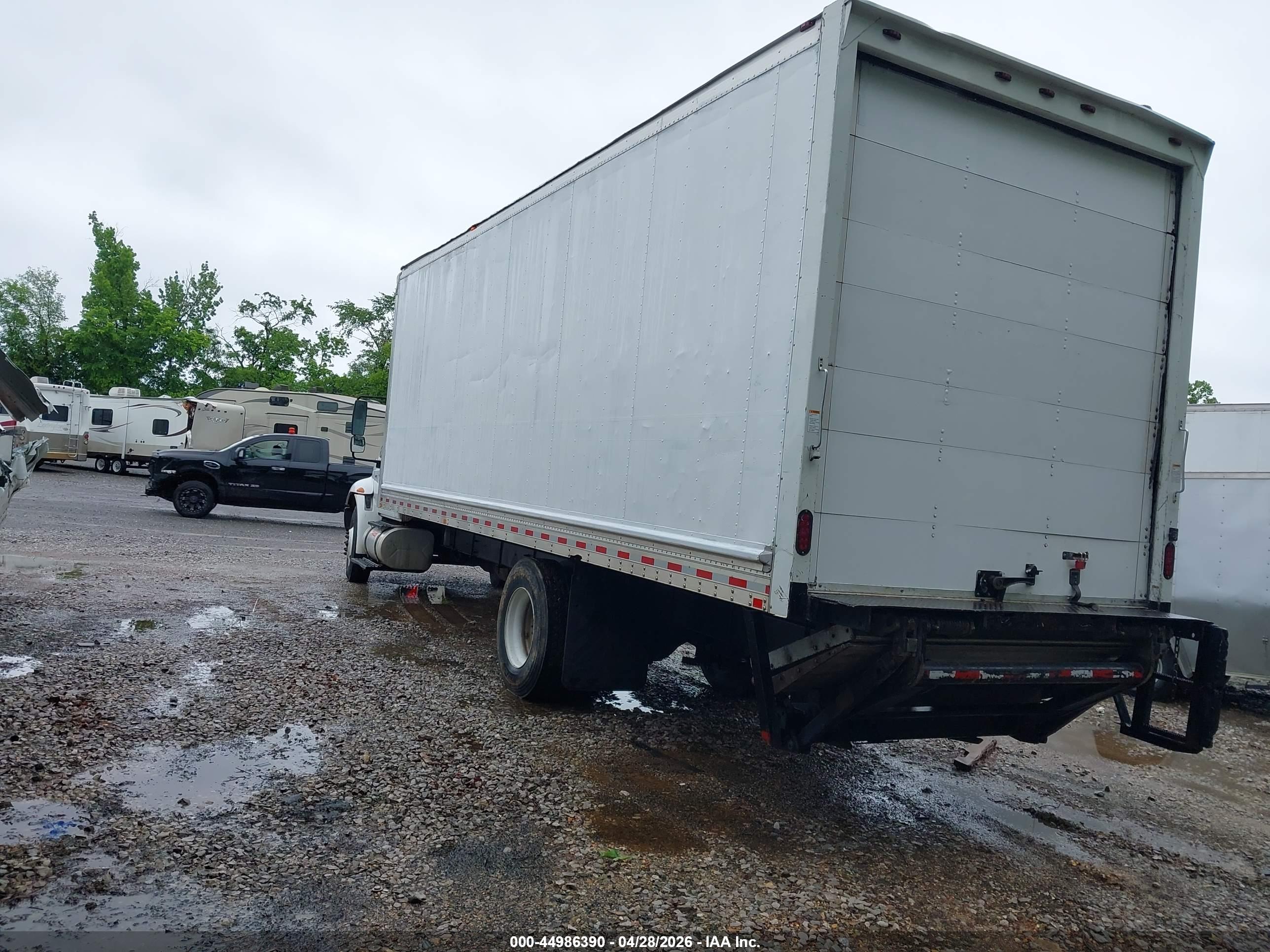 INTERNATIONAL 4000 image 3