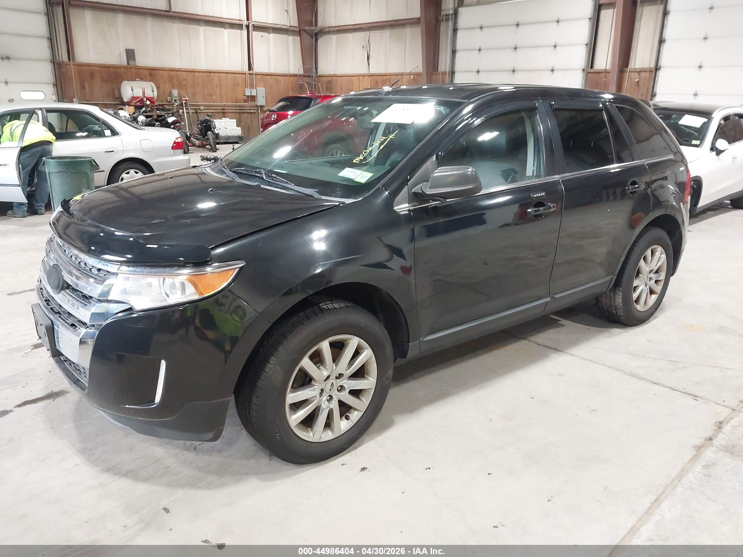 FORD EDGE image 2