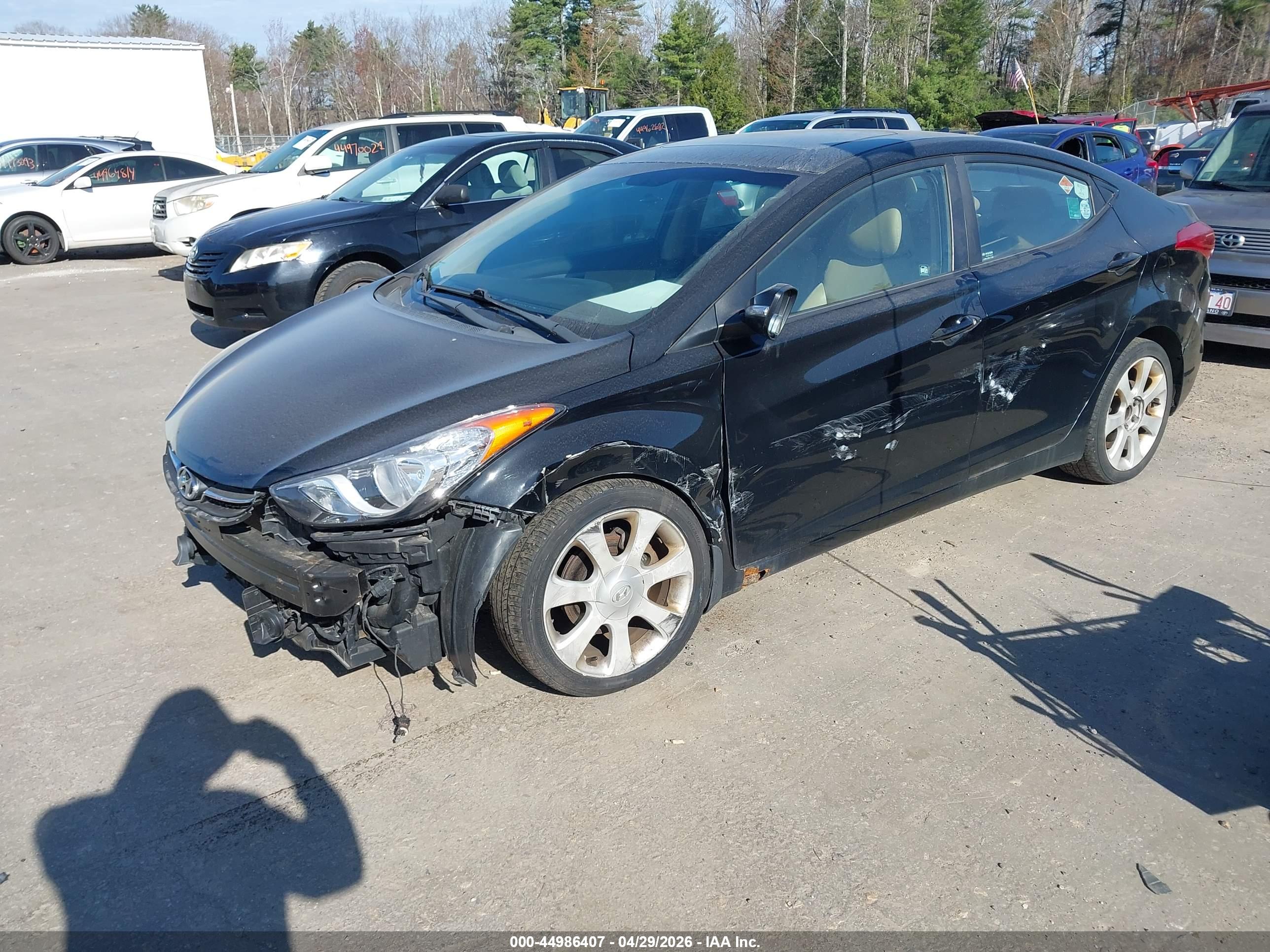 HYUNDAI ELANTRA image 2