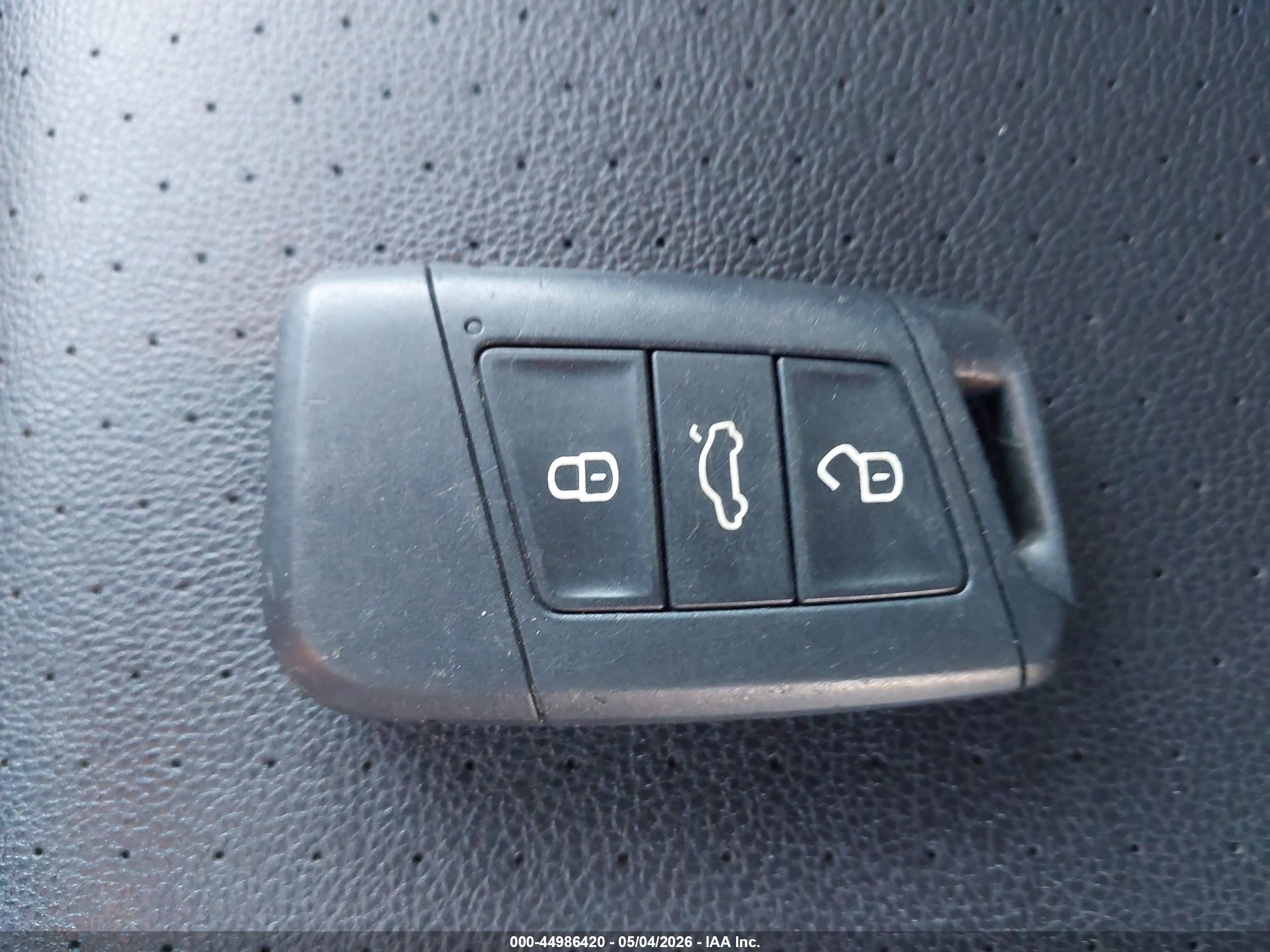 VOLKSWAGEN ATLAS image 11