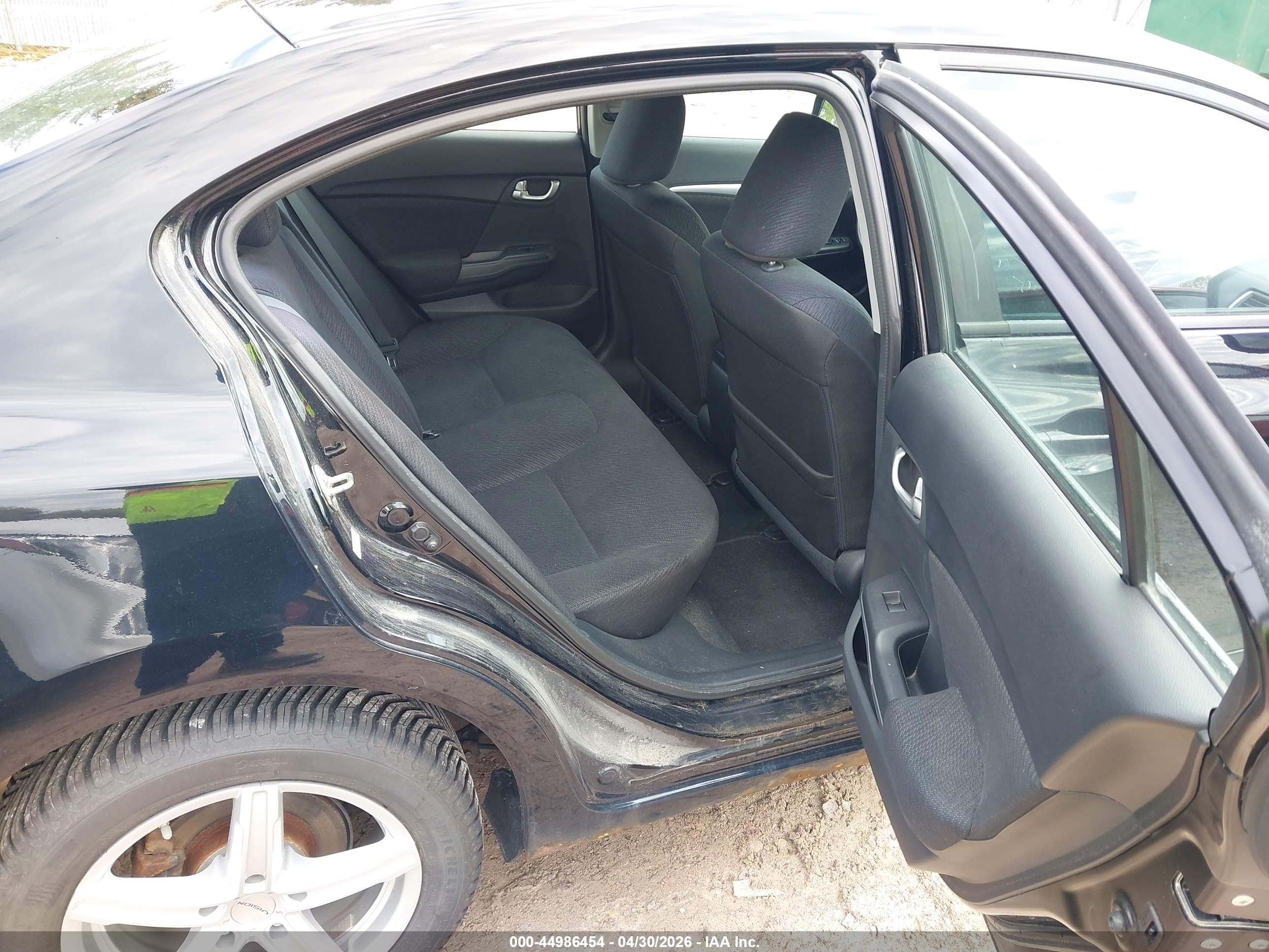 HONDA CIVIC image 8
