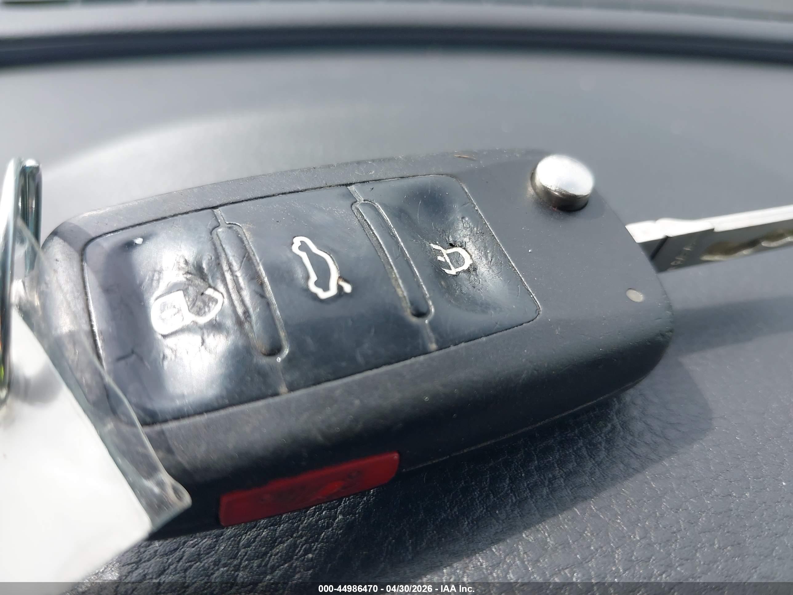 VOLKSWAGEN PASSAT image 11