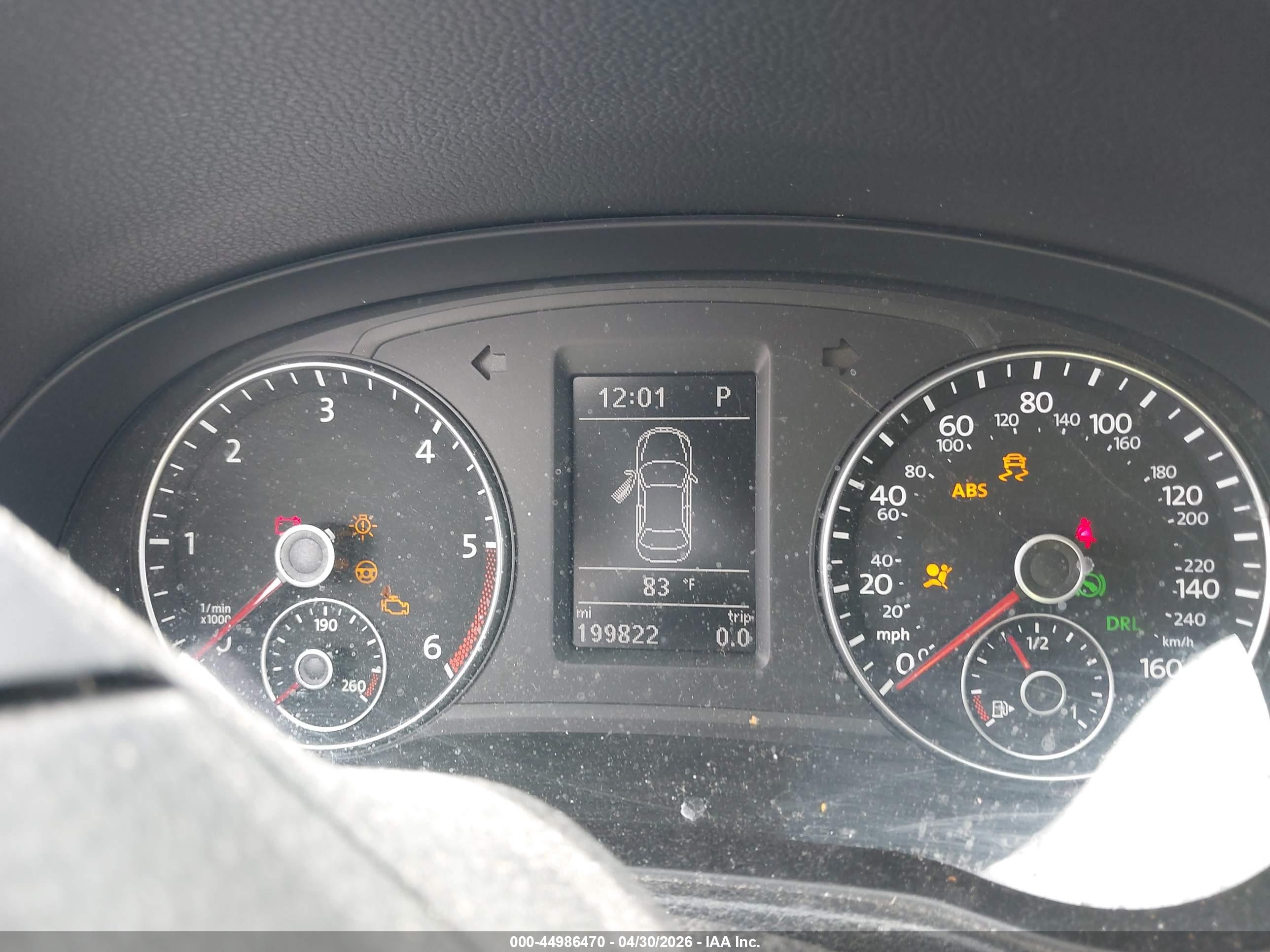 VOLKSWAGEN PASSAT image 7