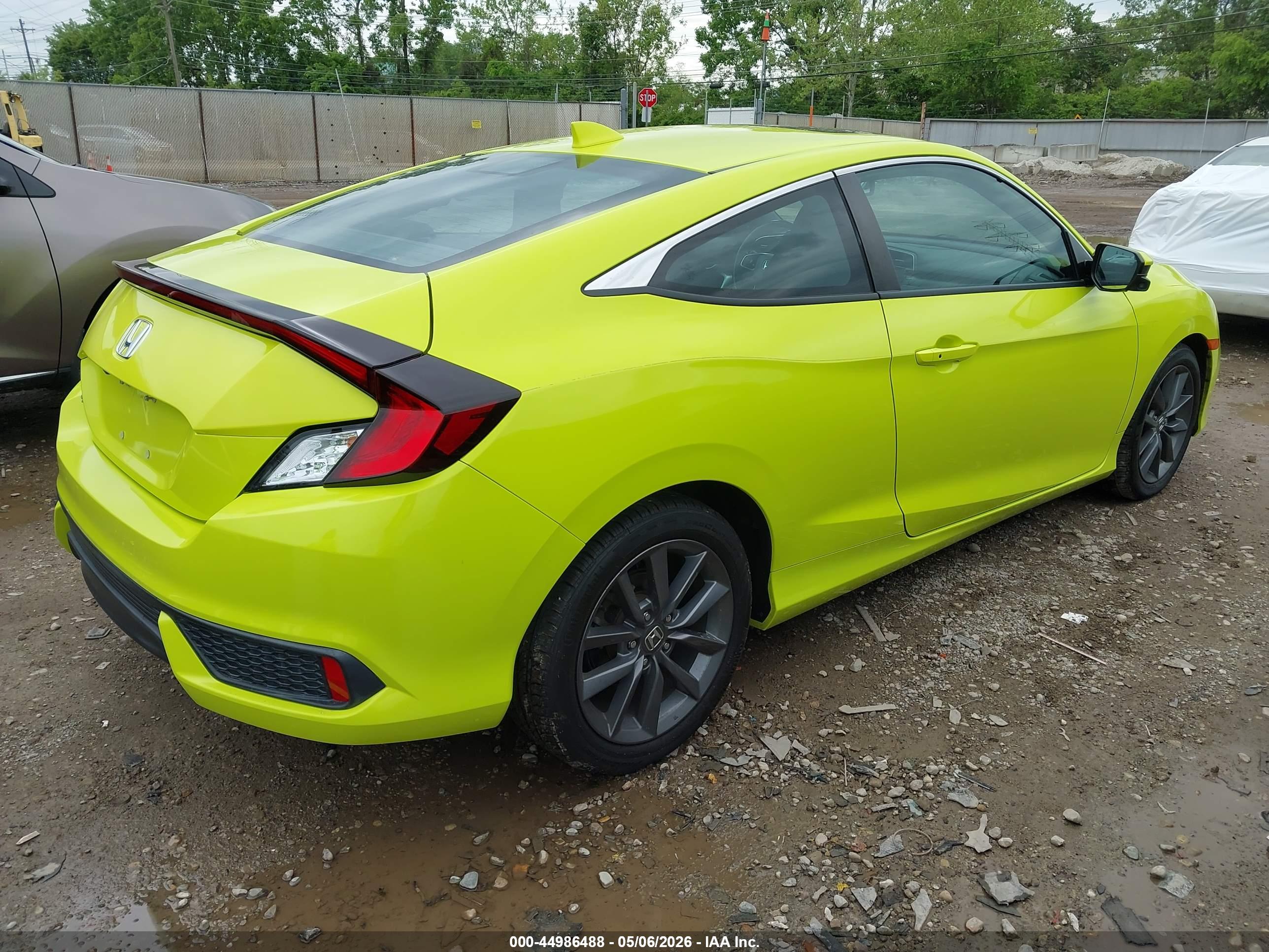 HONDA CIVIC image 4