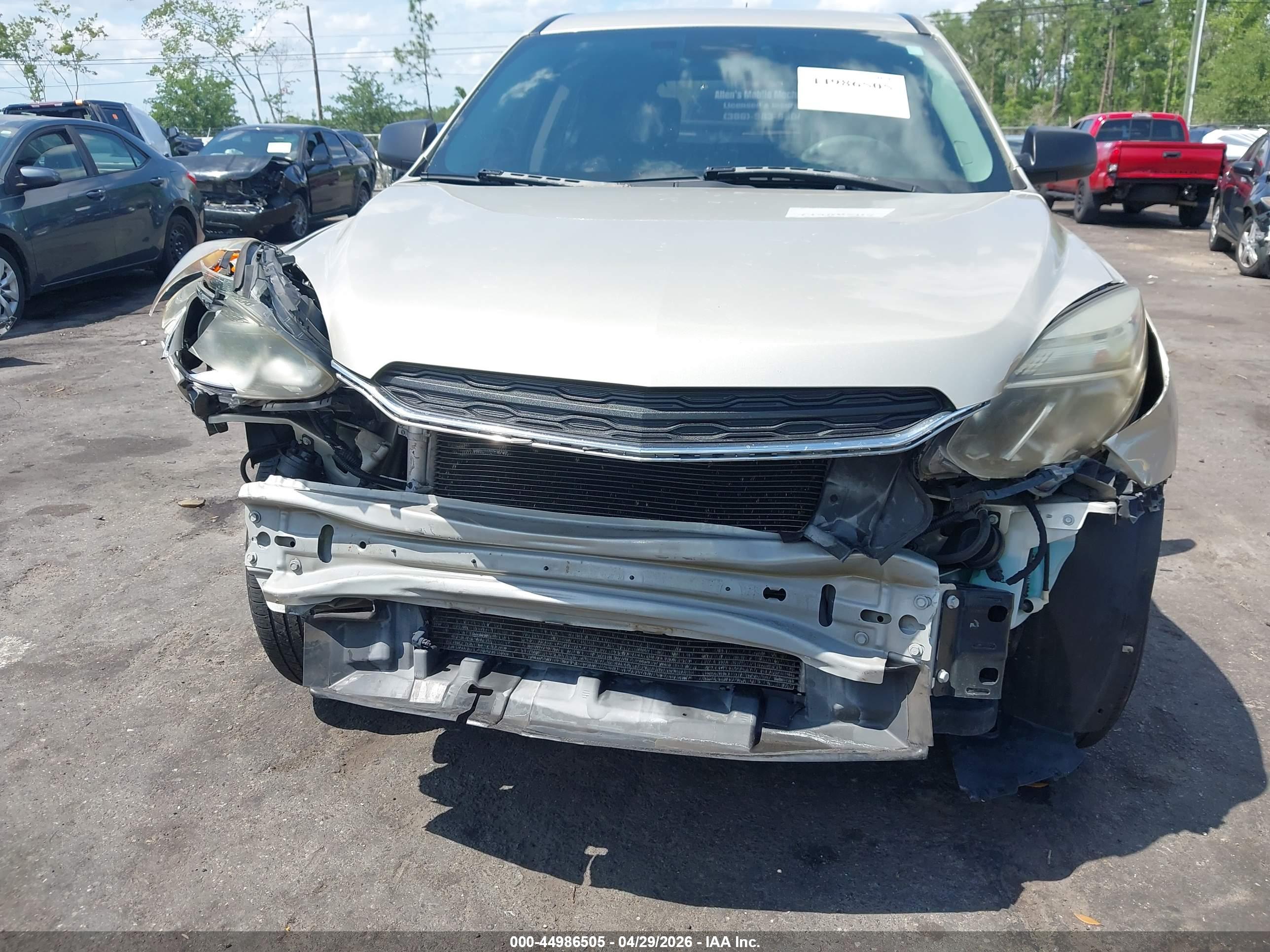 CHEVROLET EQUINOX image 6