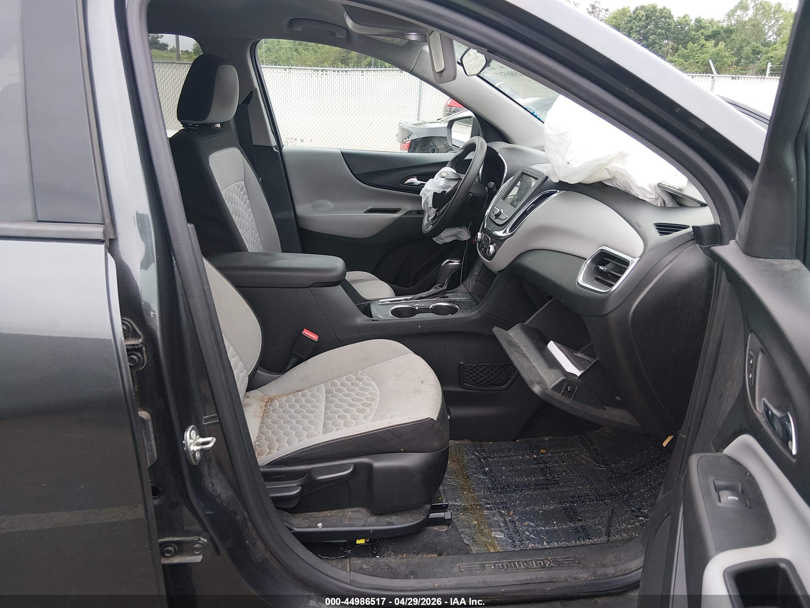 CHEVROLET EQUINOX image 5