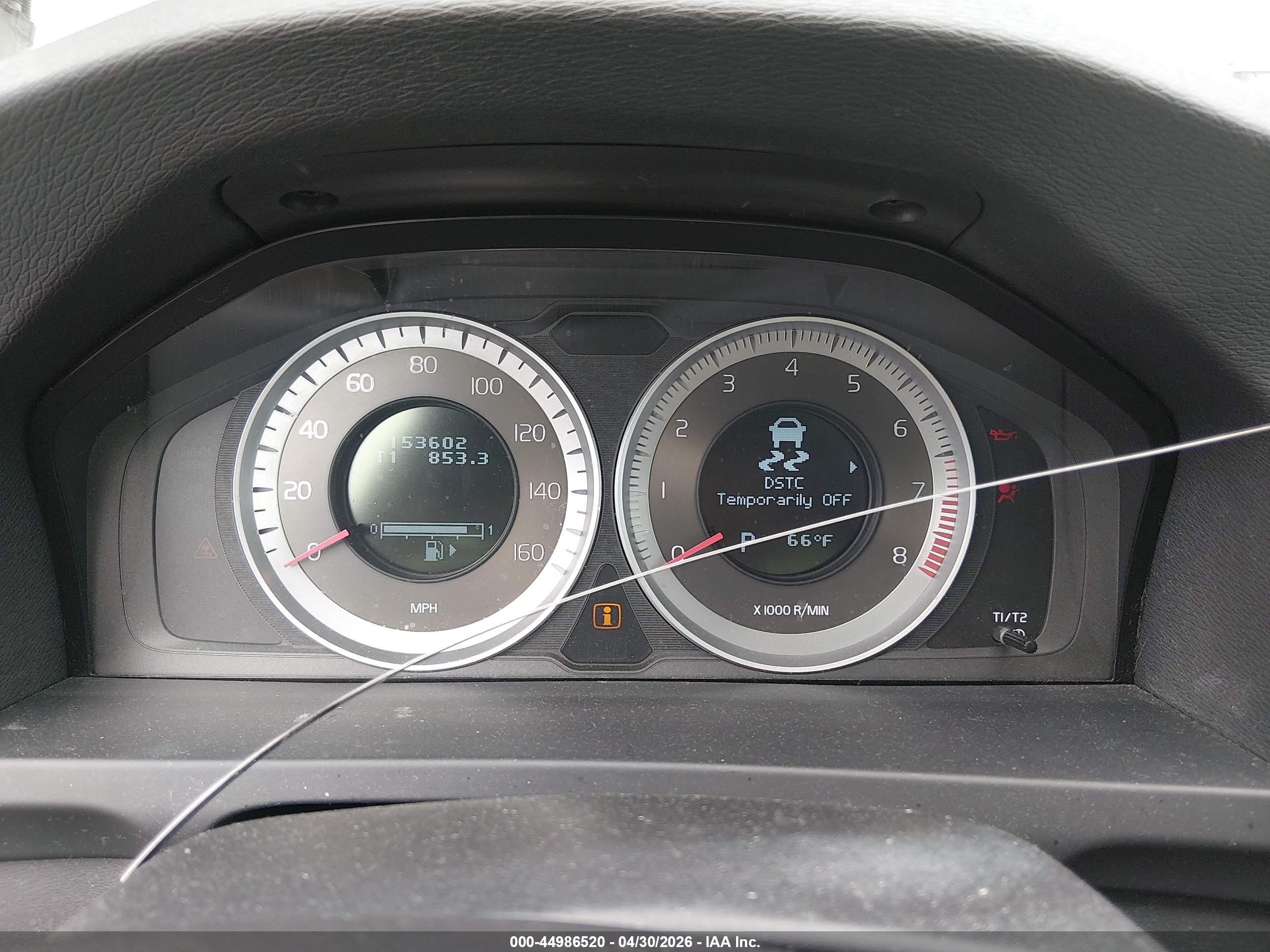 VOLVO S60 image 7