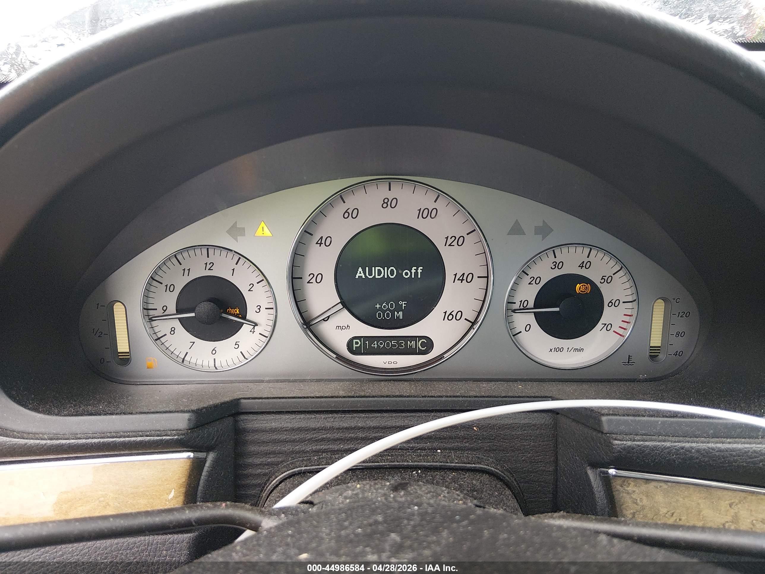 MERCEDES-BENZ E image 7