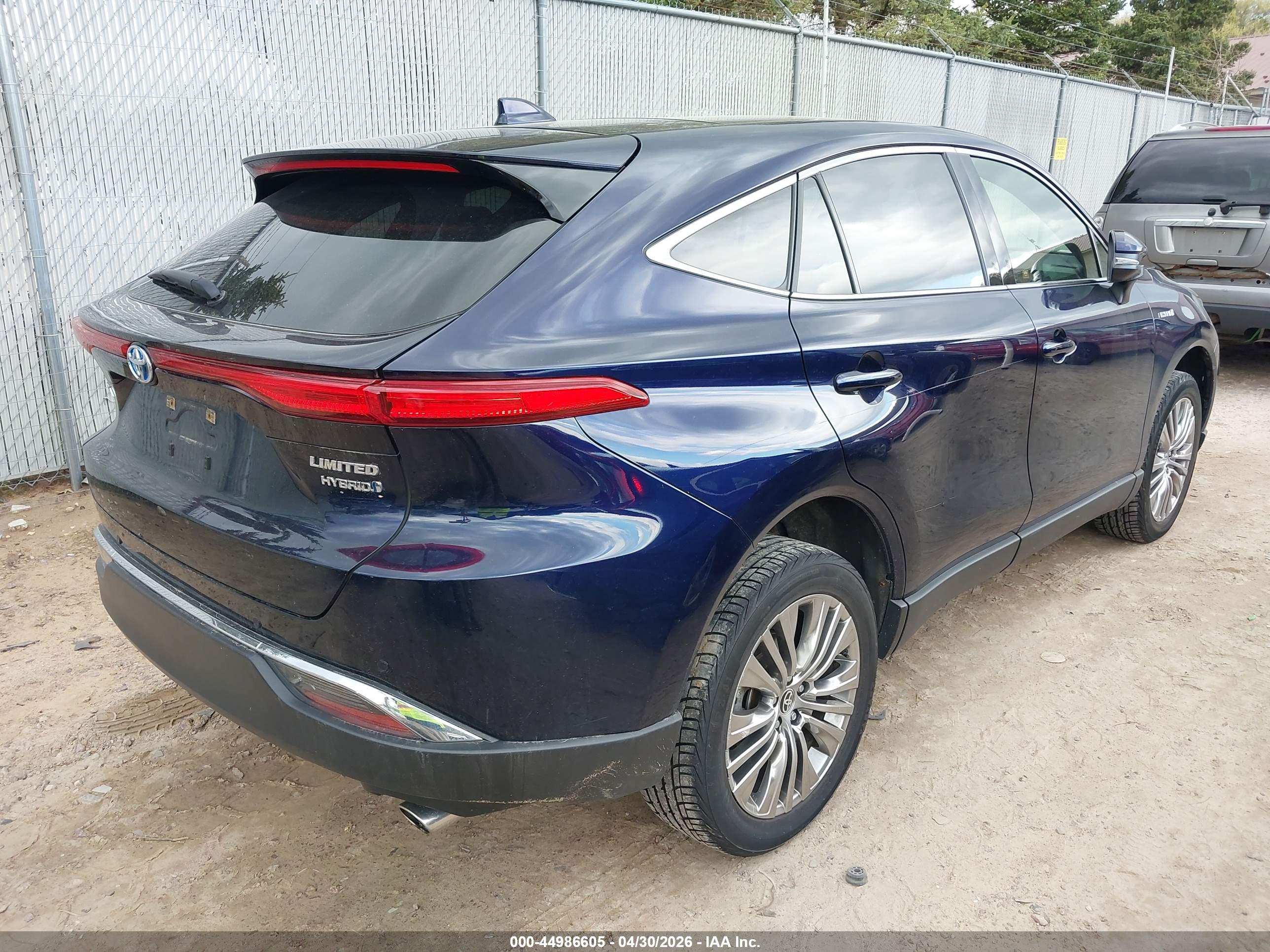 TOYOTA VENZA image 4