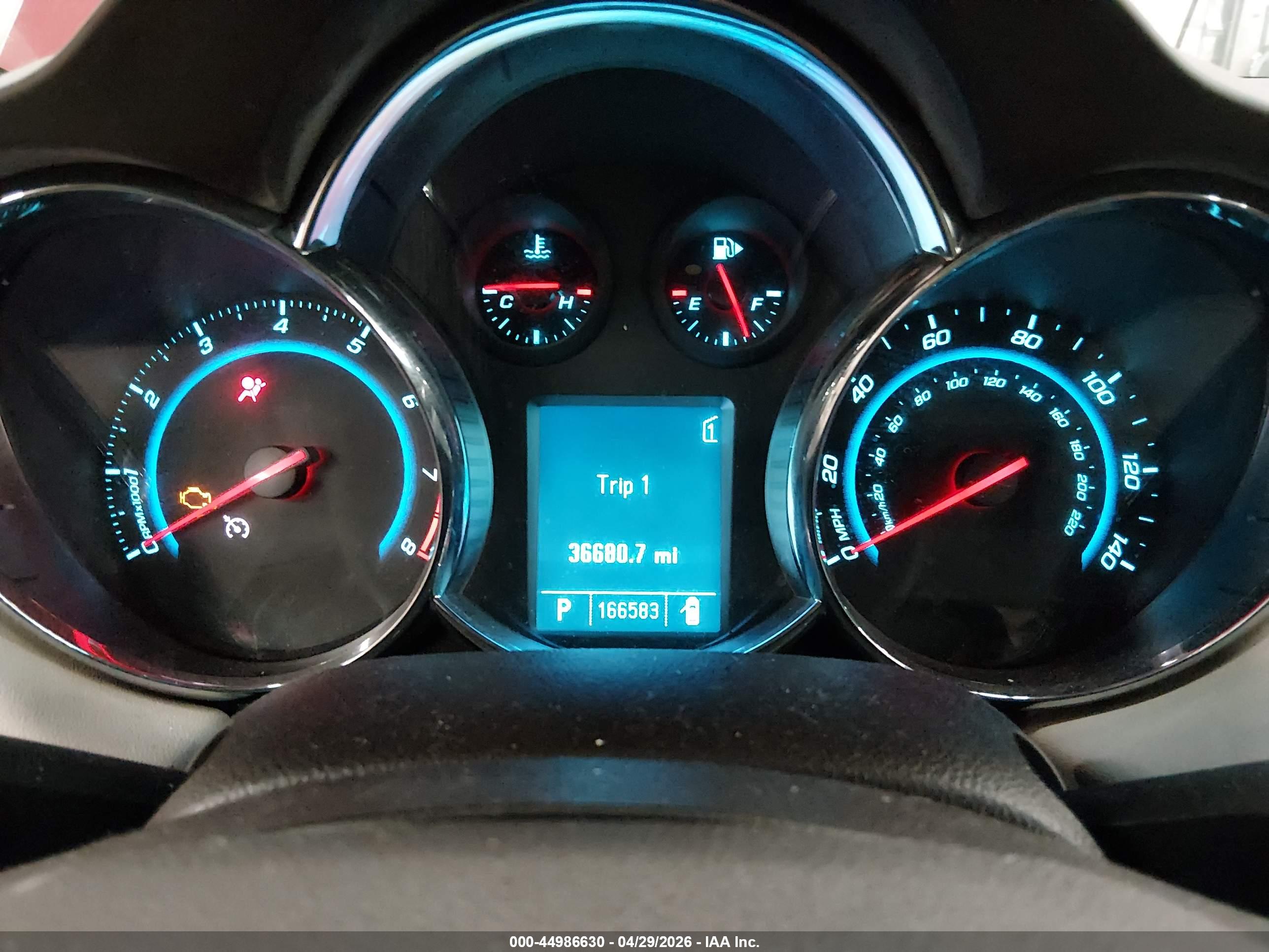 CHEVROLET CRUZE image 7