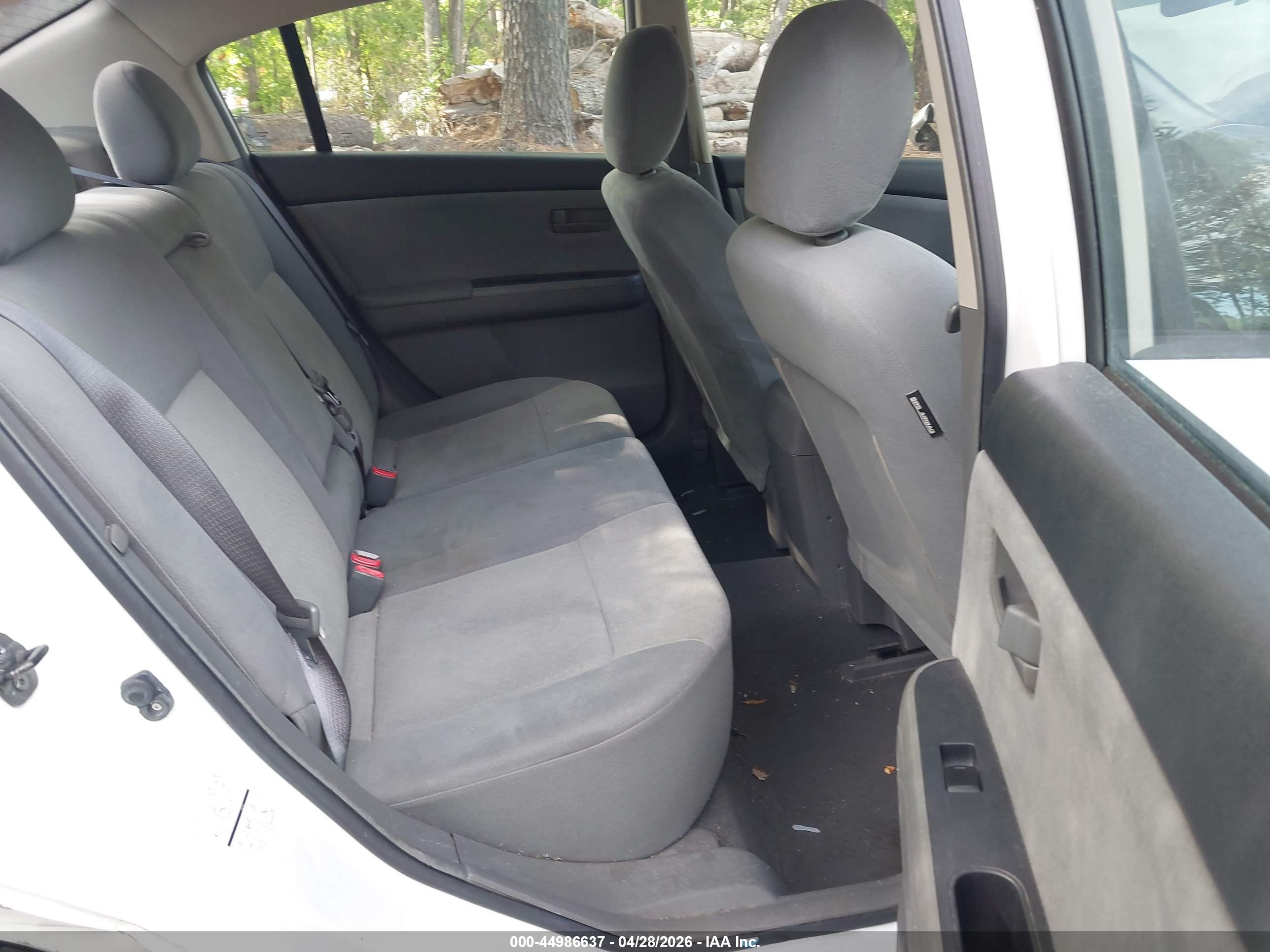 NISSAN SENTRA image 8