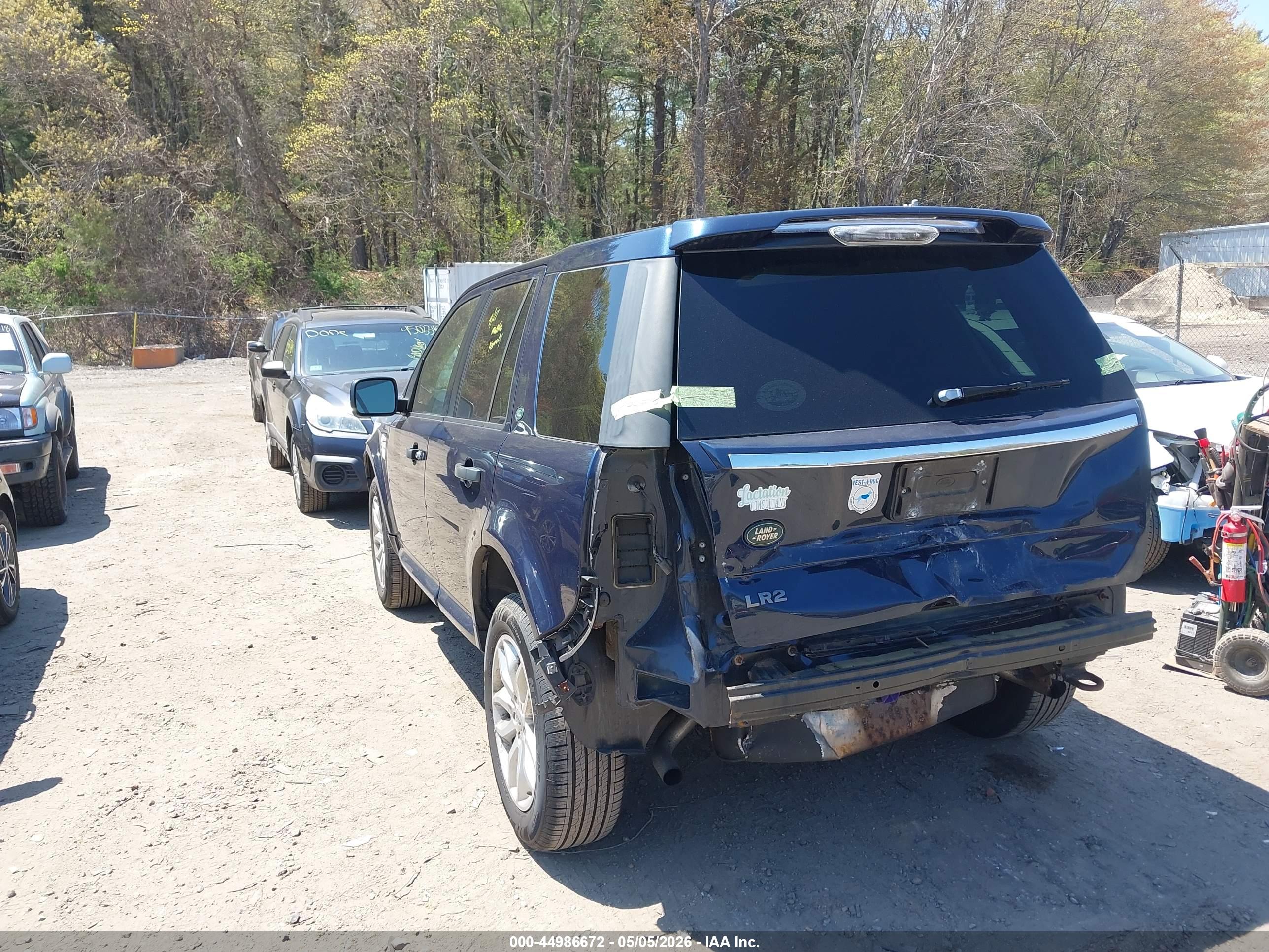 LAND ROVER image 3