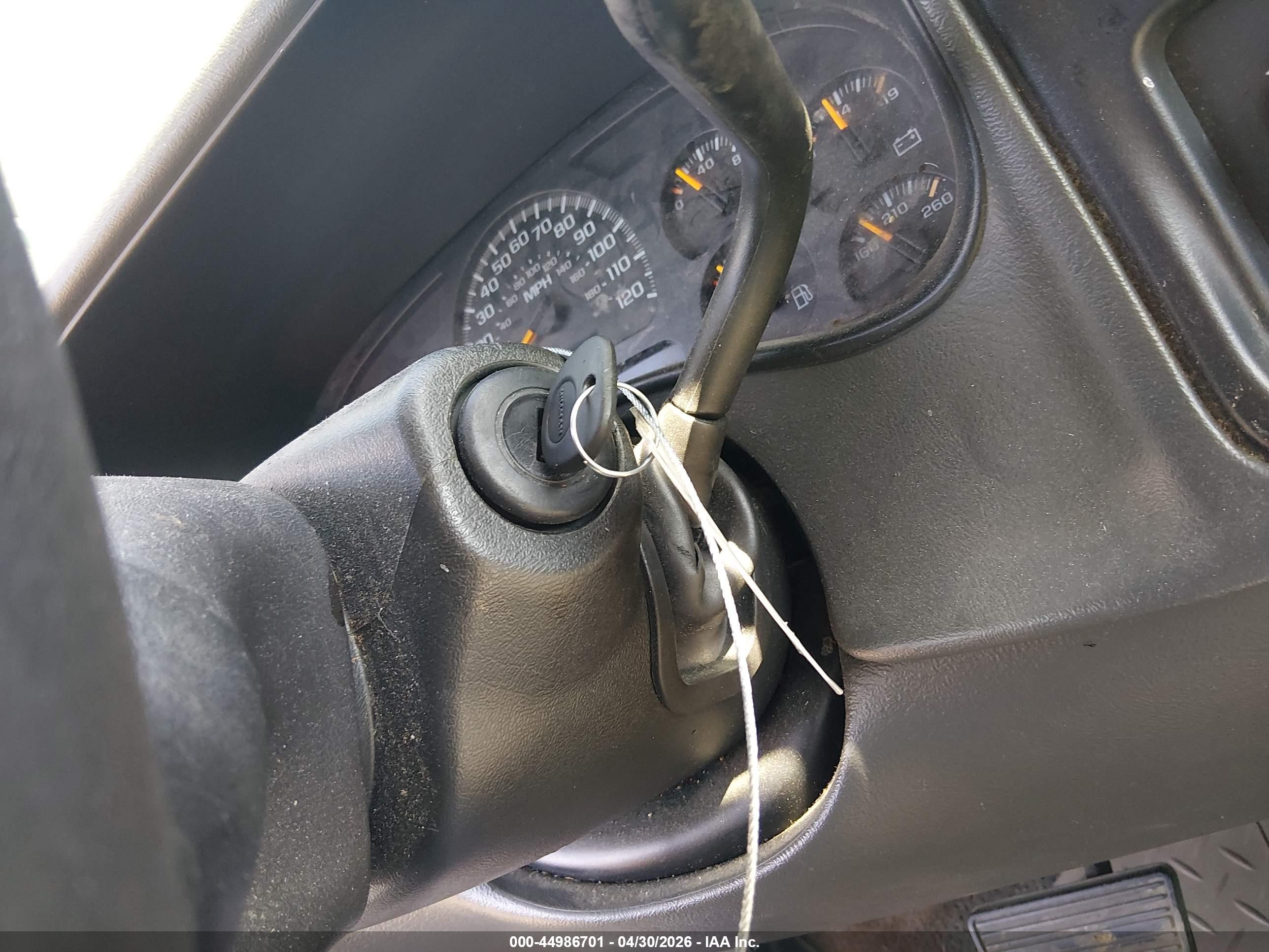 GMC SIERRA image 11