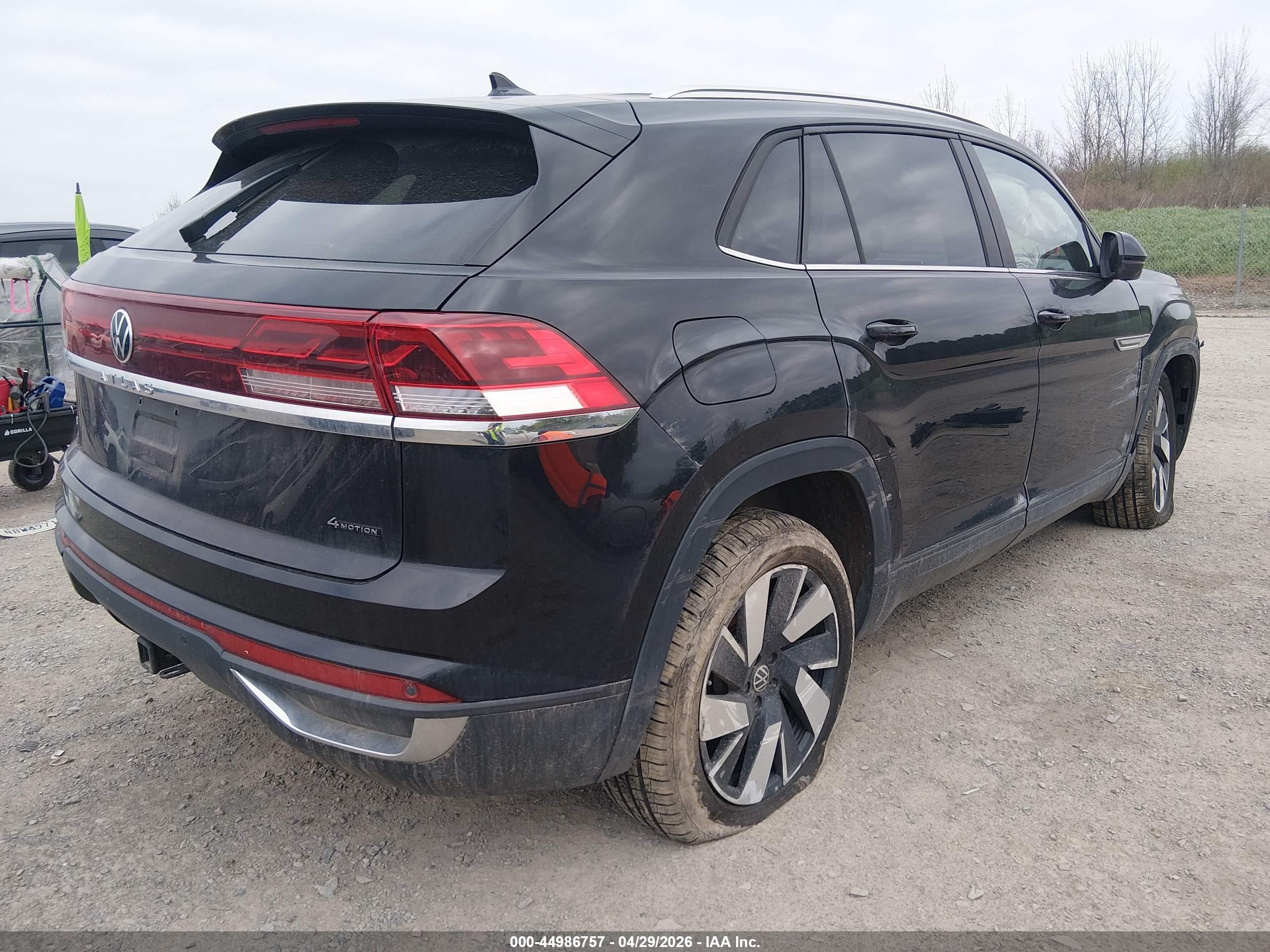 VOLKSWAGEN ATLAS image 4