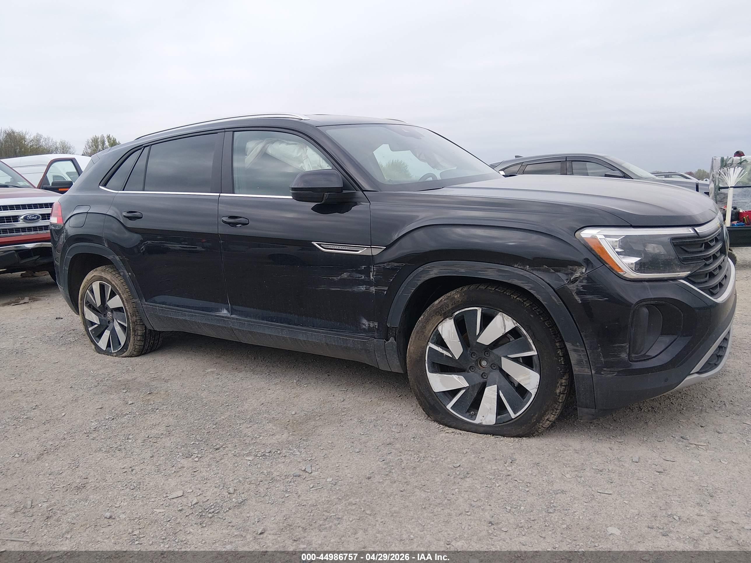 VOLKSWAGEN ATLAS image 6
