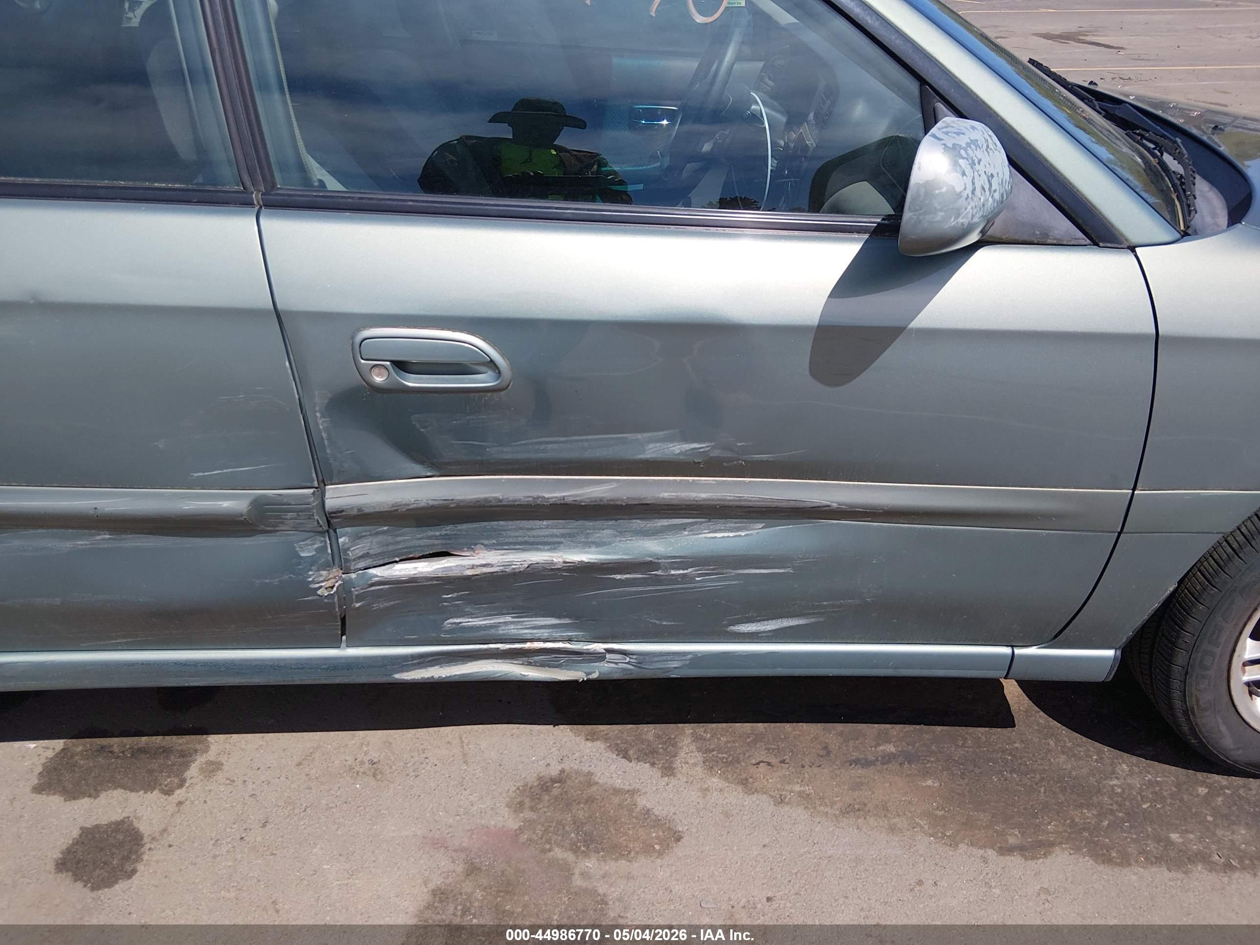 SUBARU LEGACY image 6