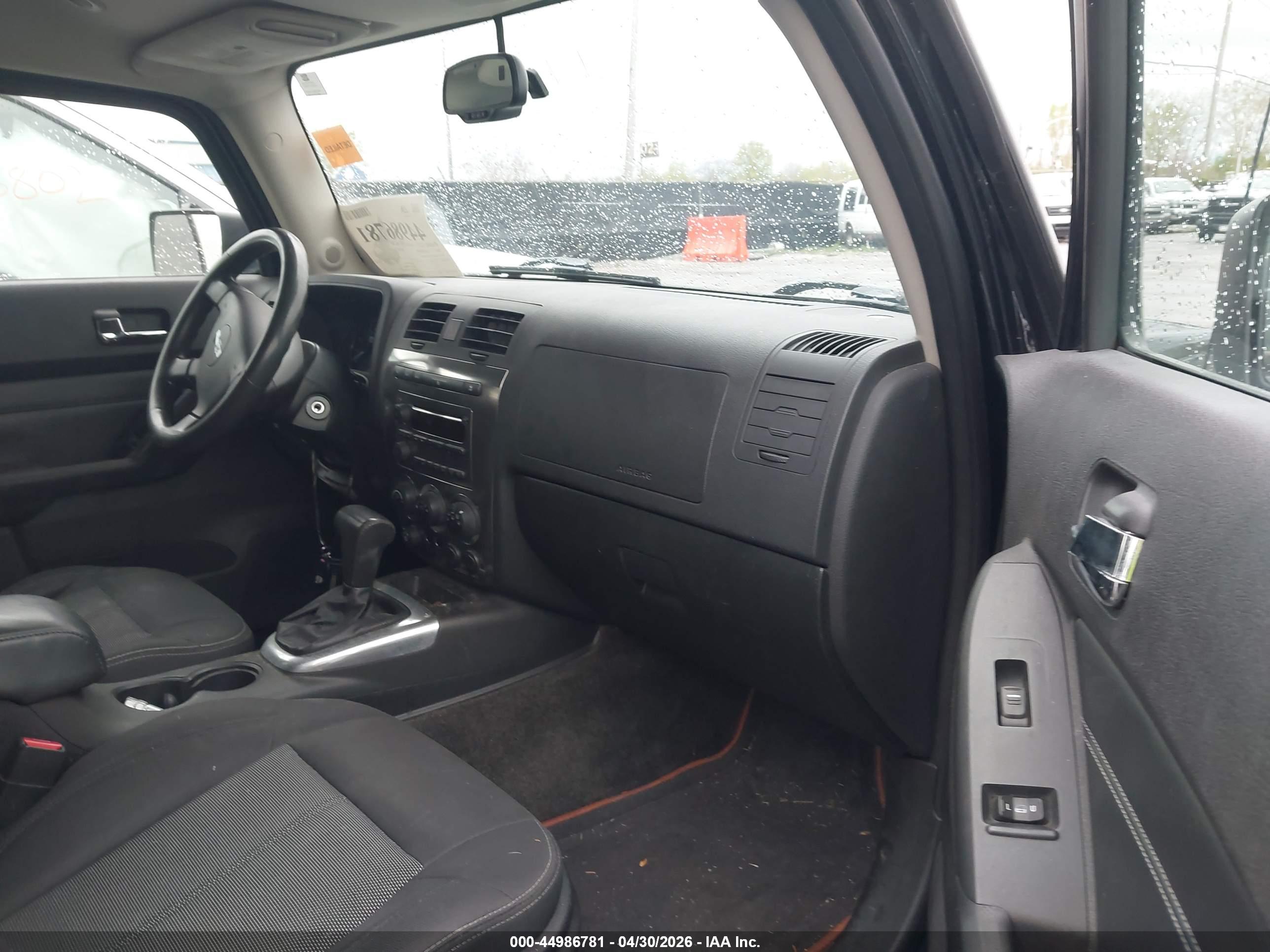 HUMMER H3 image 5