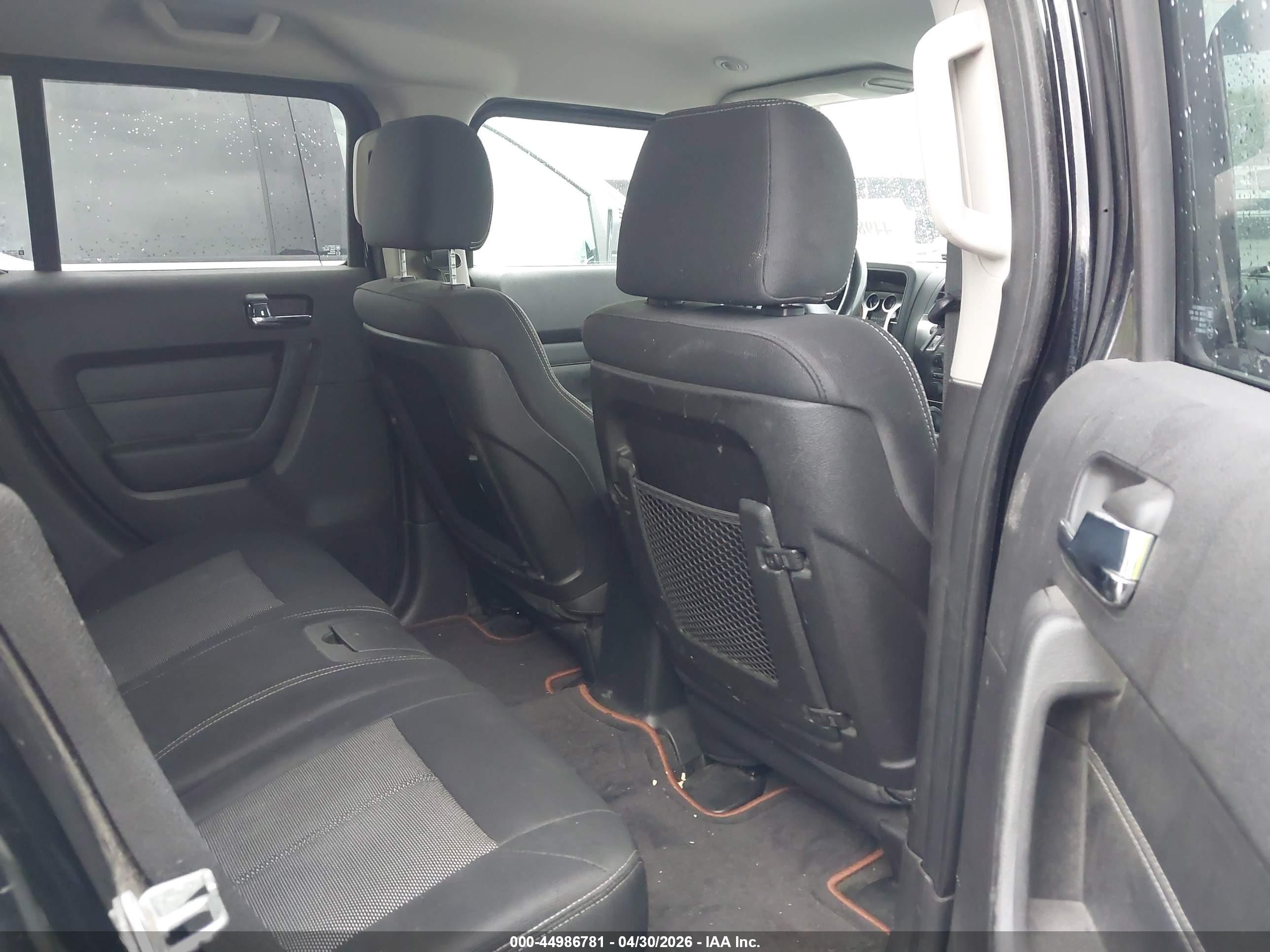 HUMMER H3 image 8