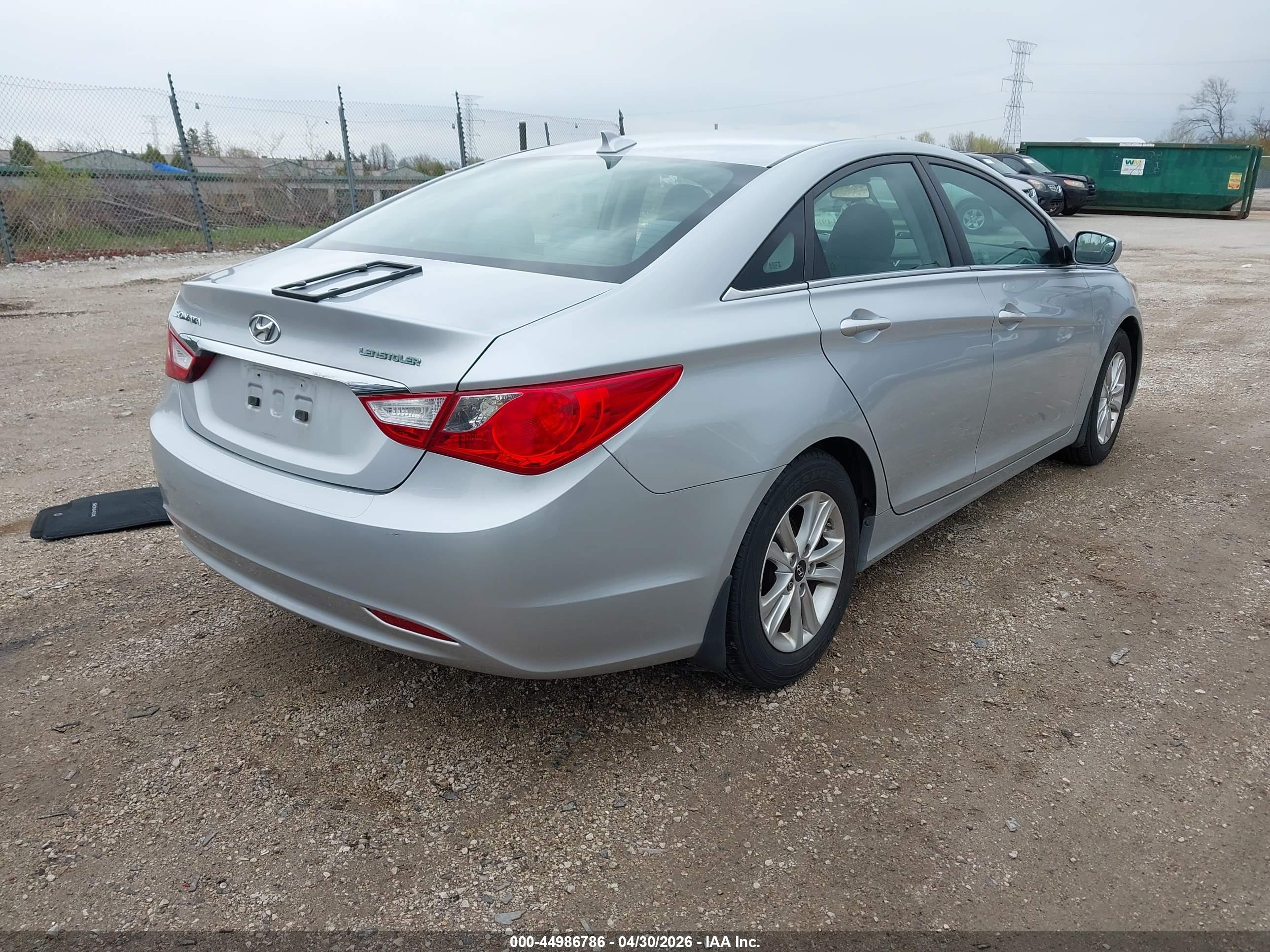 HYUNDAI SONATA image 4