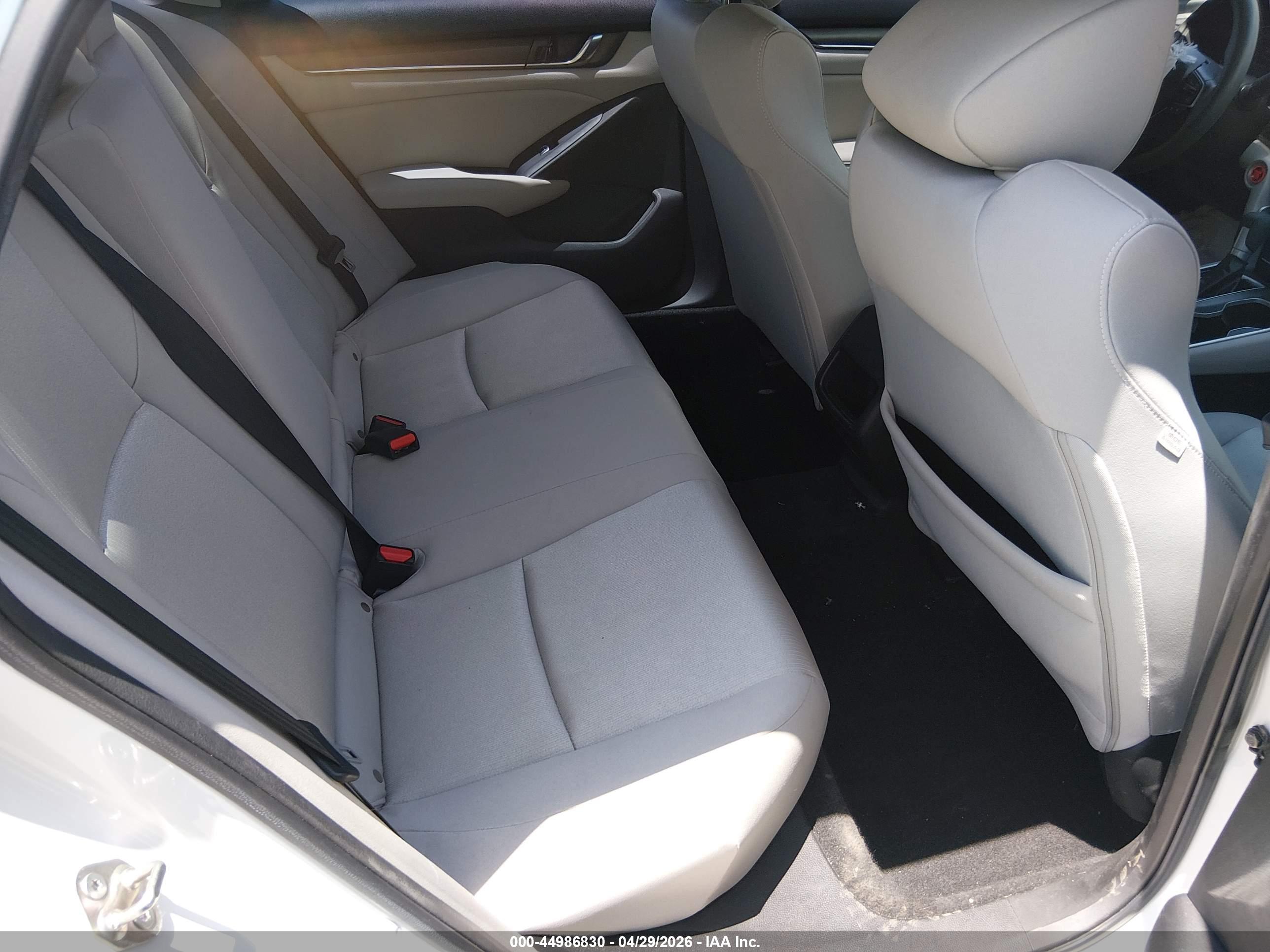 HONDA ACCORD image 8
