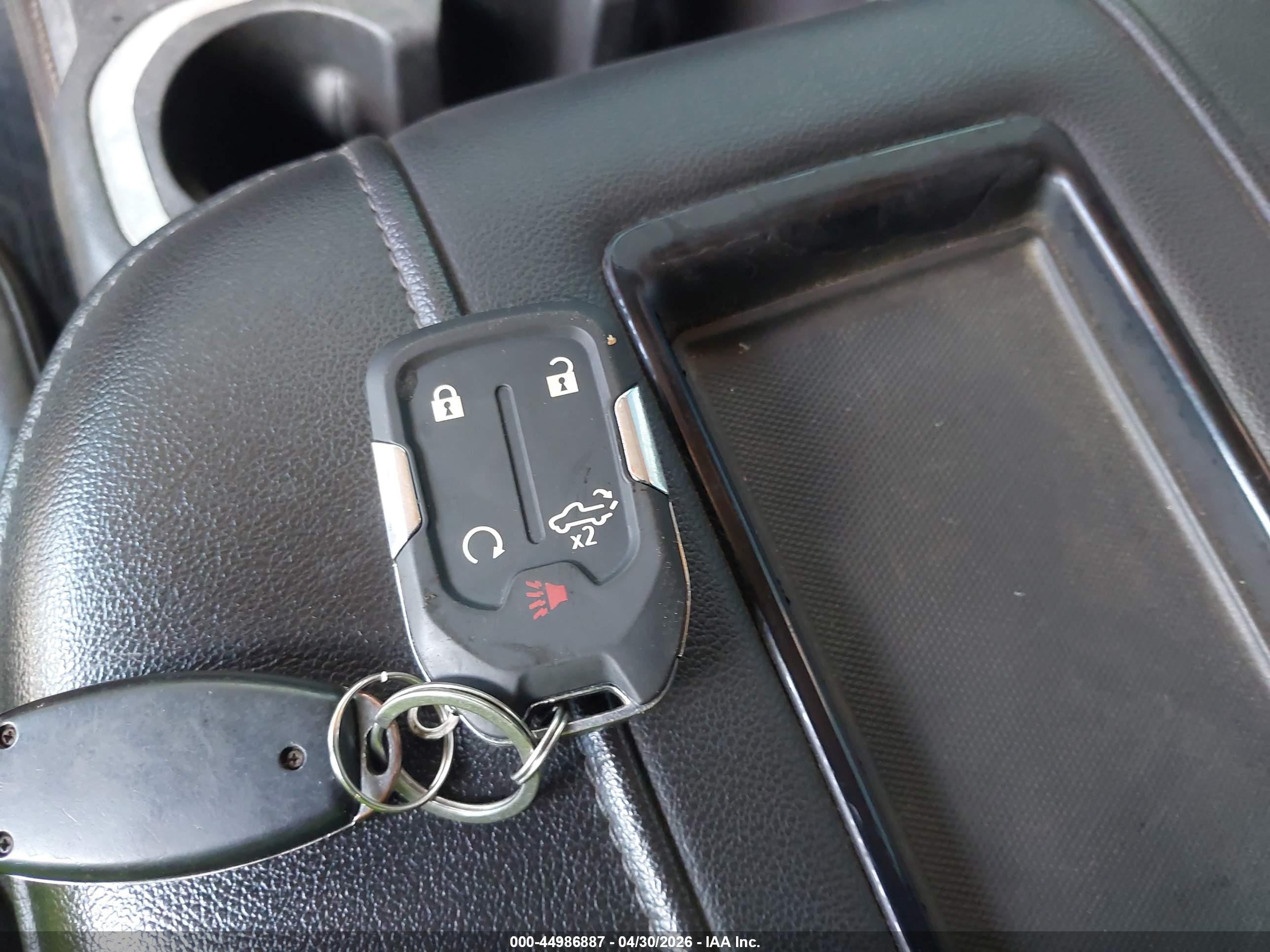 CHEVROLET SILVERADO image 11