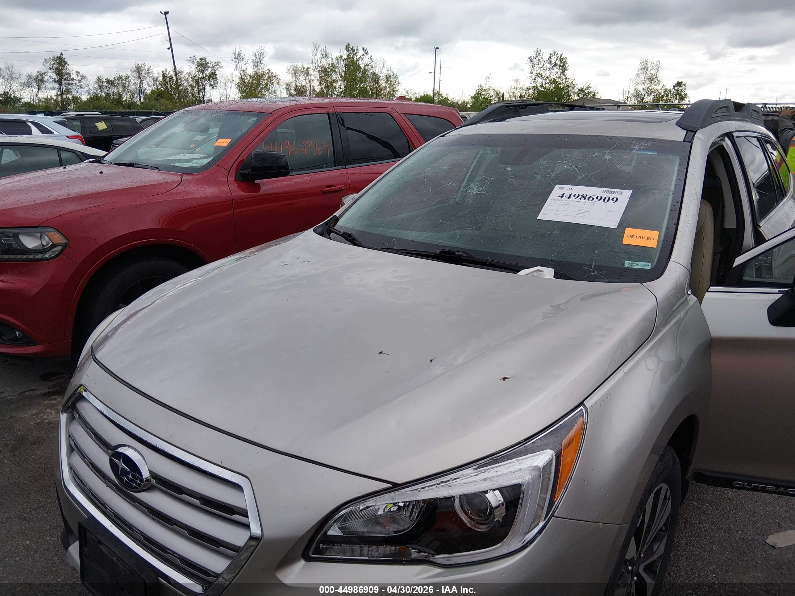 SUBARU OUTBACK image 6