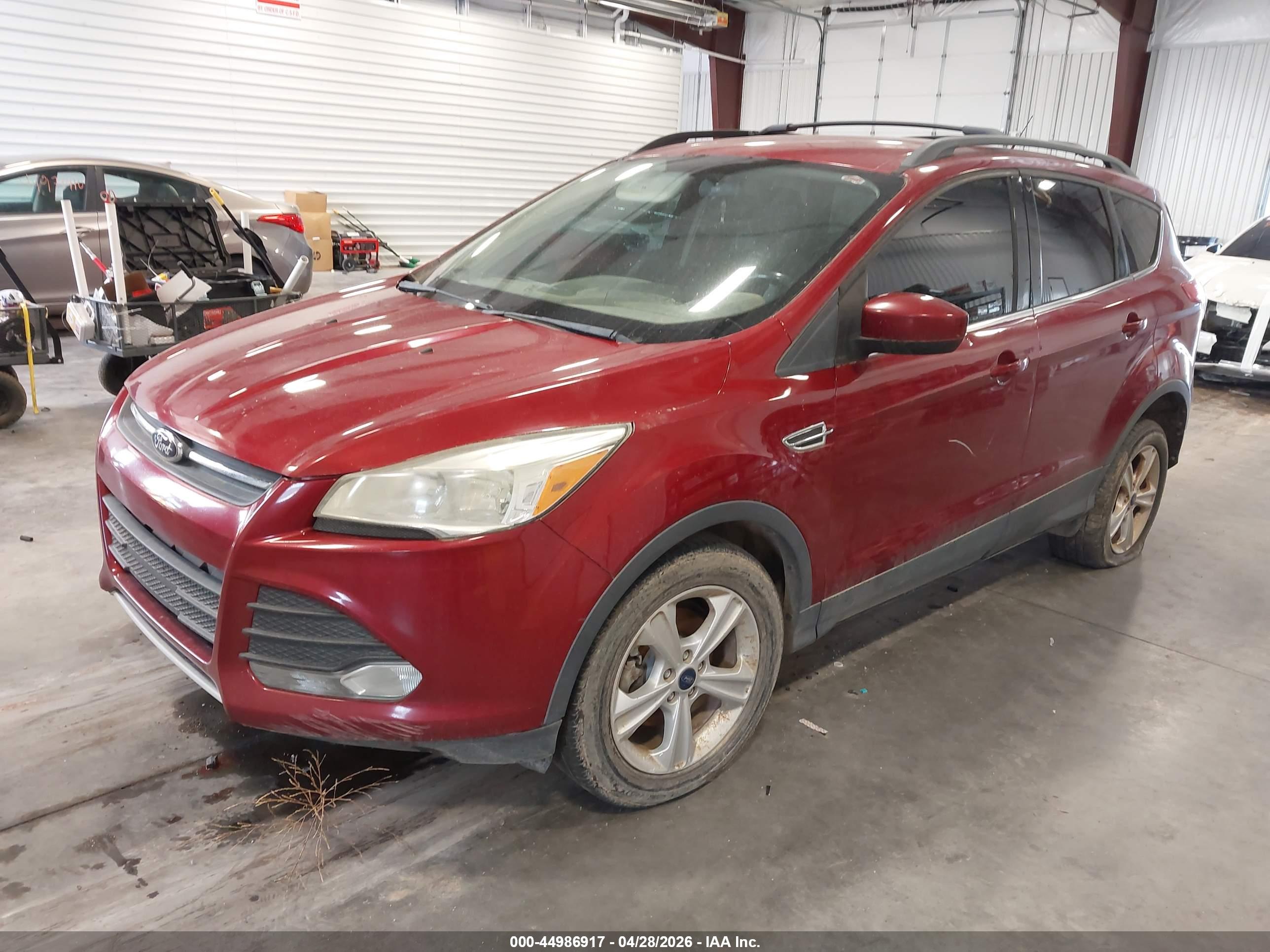 FORD ESCAPE image 2